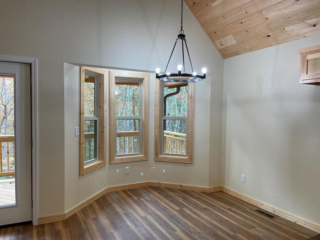 Residential at 25 Glenn Oak Lane, Hayesville, NC 28904, Hayesville, photo 8 of 13