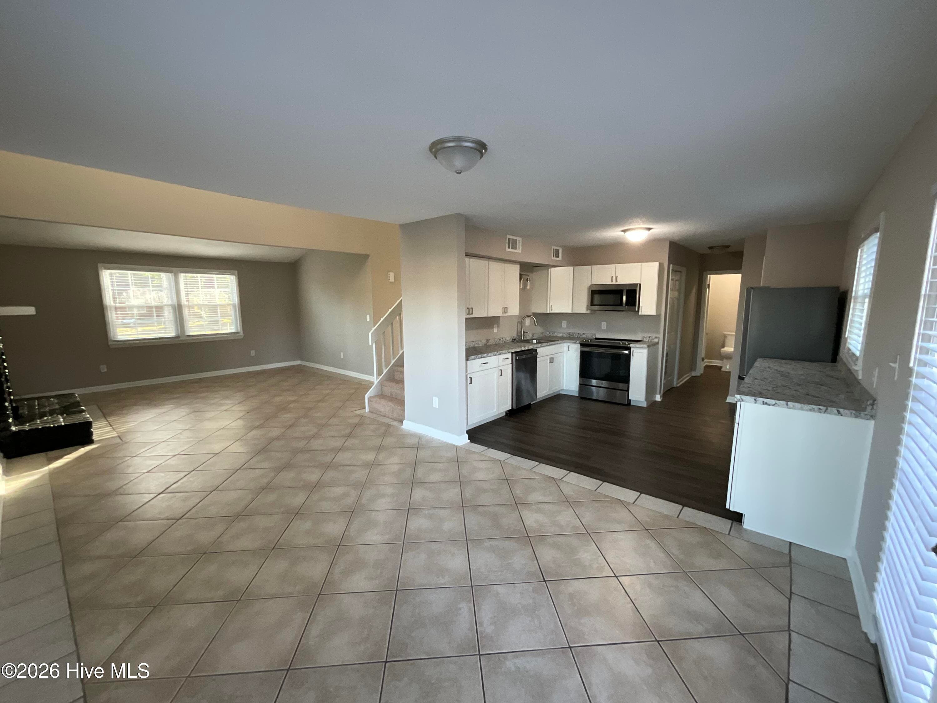 Single Family Residence at 3203 Gordon Drive, Greenville, NC 27834, photo 5 of 20