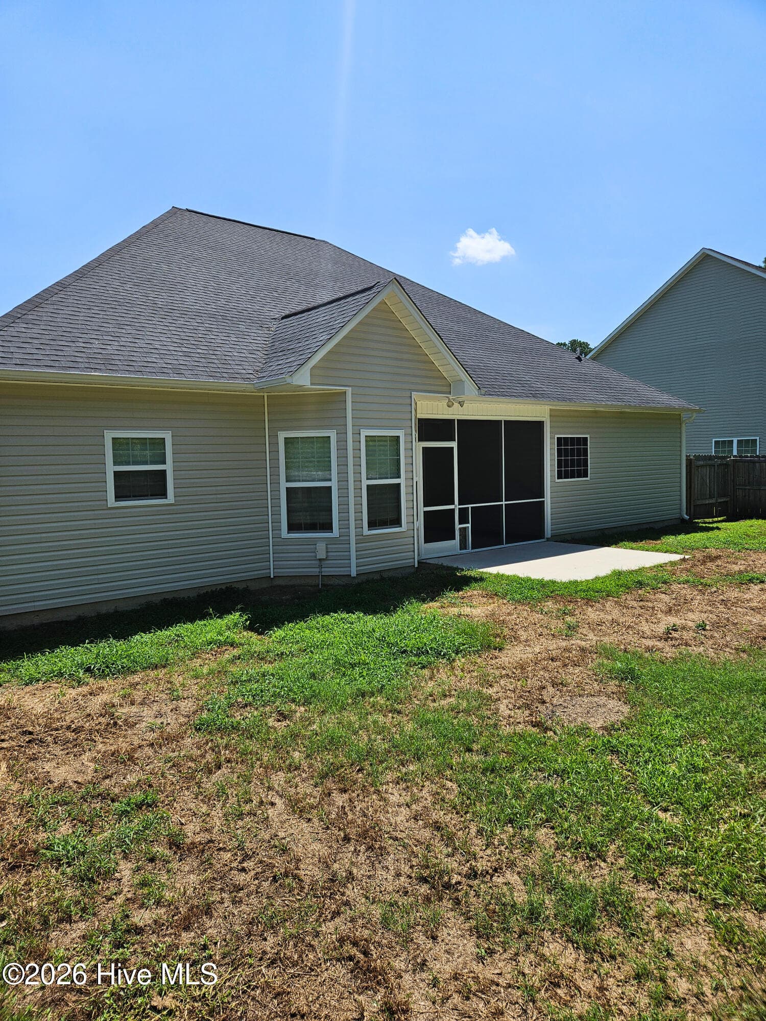 Single Family Residence at 462 Water Wagon Trail, Jacksonville, NC 28546, photo 5 of 5