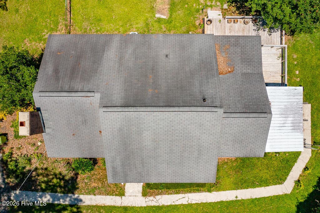 Single Family Residence at 6960 Us 70 Highway E, New Bern, NC 28560, photo 2 of 2