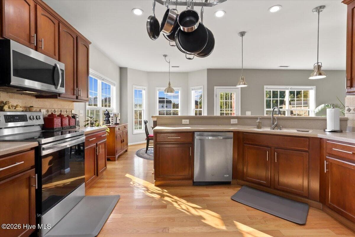 Single Family Residence at 19 Killington Drive, Clayton, NC 27520, photo 25 of 61