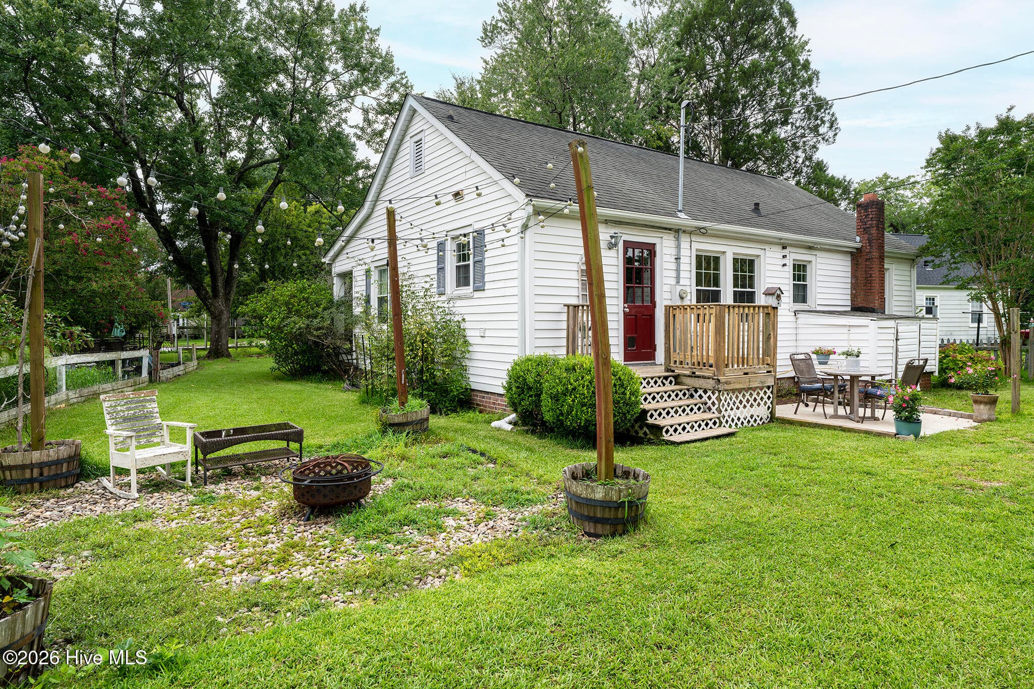 Backyard Oasis - 1902 Wilson Street, New Bern, NC 28560