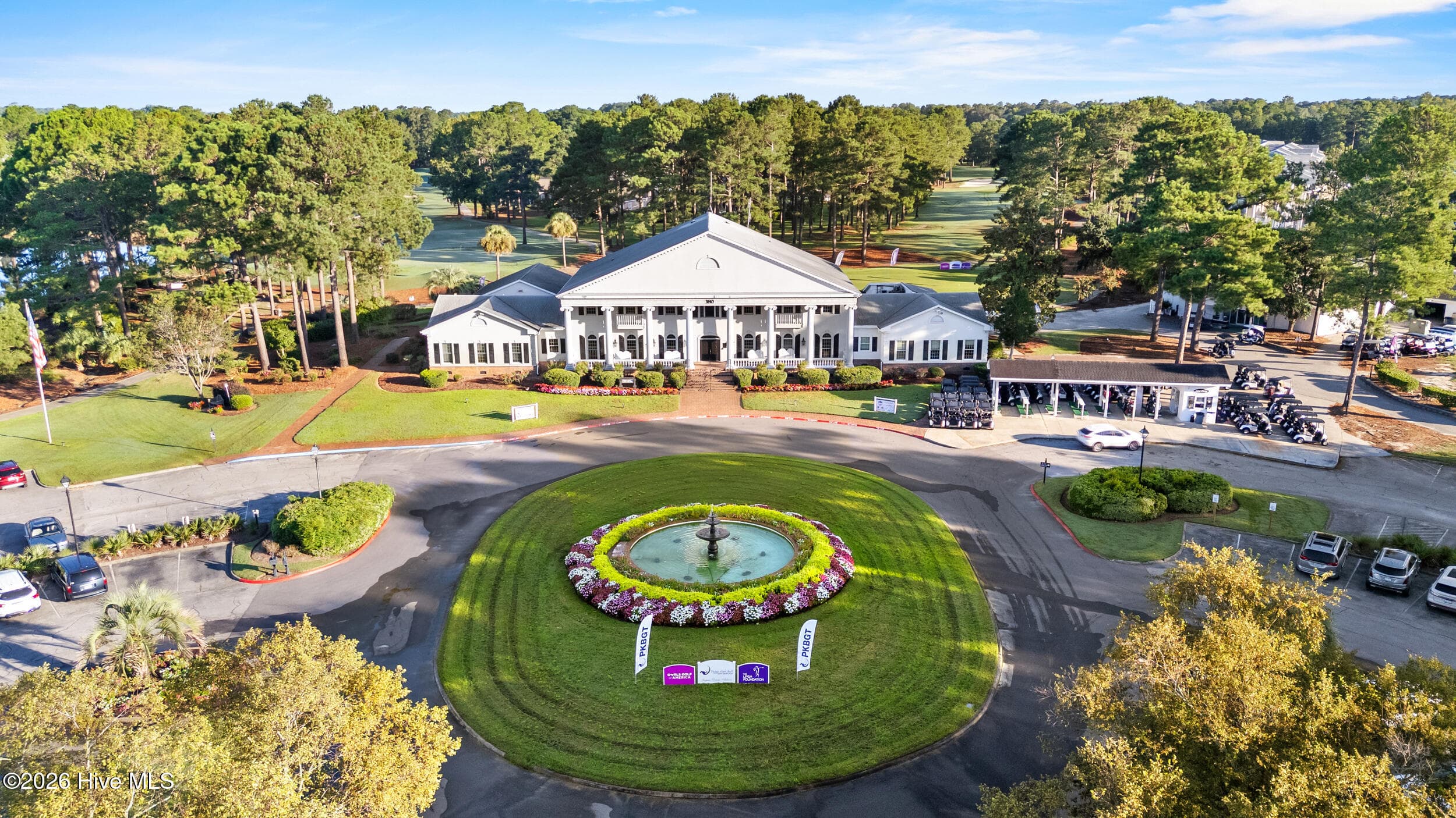 Brunswick Plantation Clubhouse with Restaurant, Golf Store, Indoor/Outdoor Pools, Sauna, Fitness and more! - 1215 N Middleton Drive NW 2304, Calabash, NC 28467