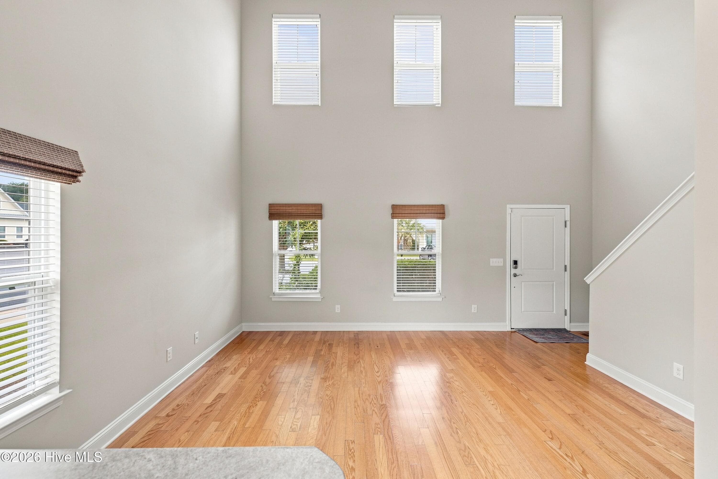 Single Family Residence at 8023 Sweetgrass Court, Wilmington, NC 28412, photo 9 of 33