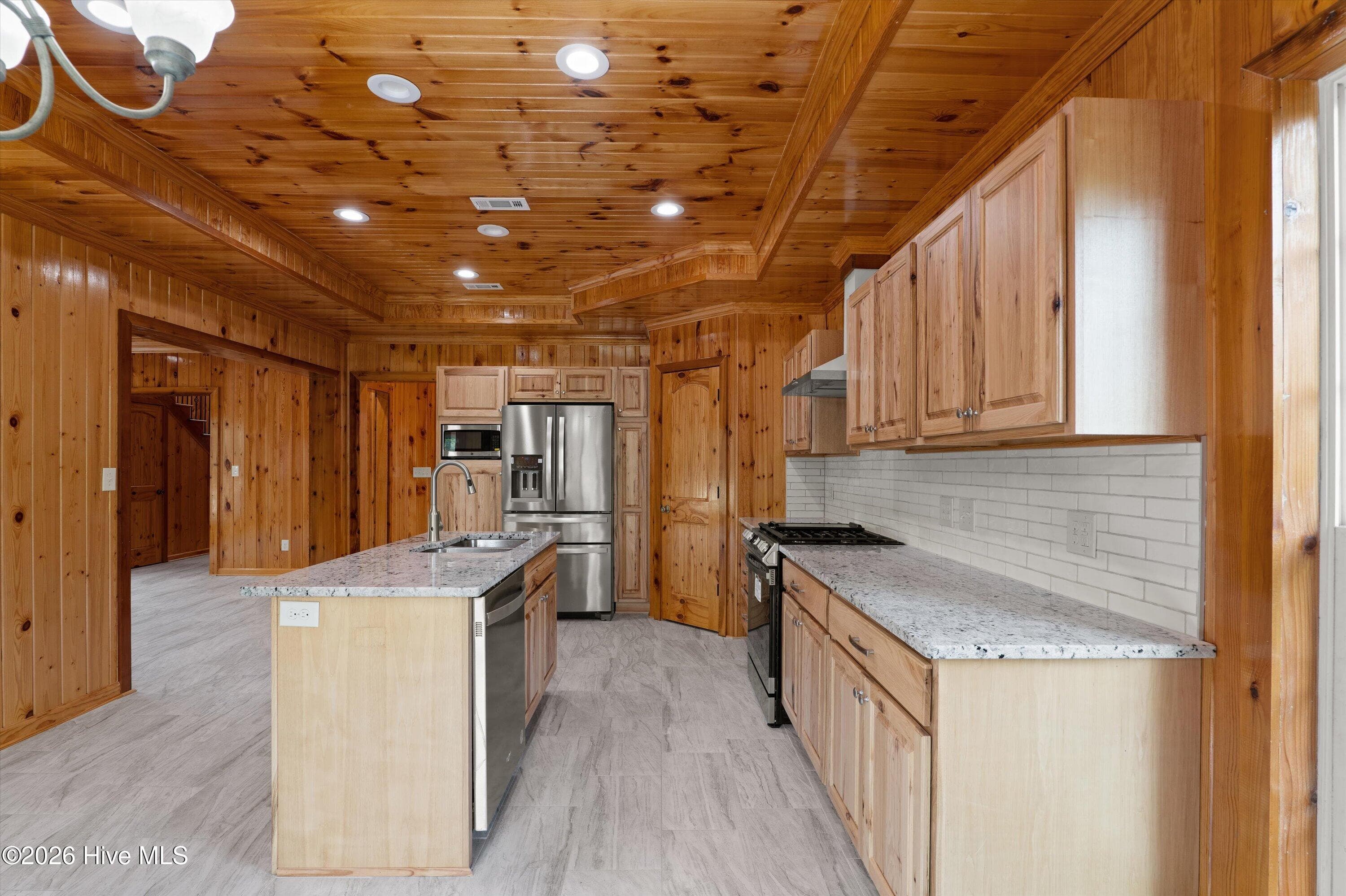 Single Family Residence at 1423 Edgefield Road, North Augusta, SC 29860, photo 12 of 51