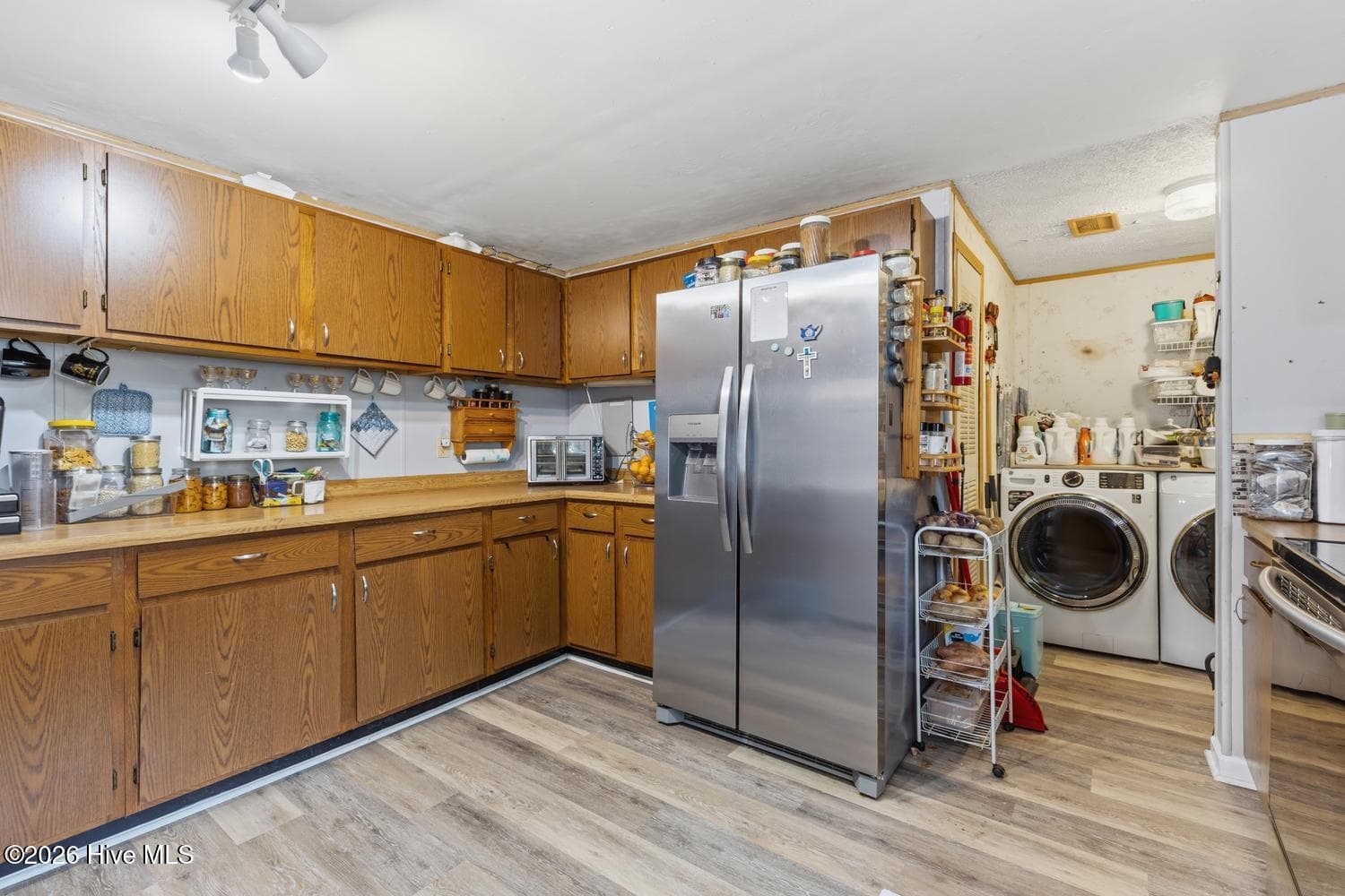 Manufactured Home at 226 Dogwood Lane W, Hampstead, NC 28443, photo 13 of 33