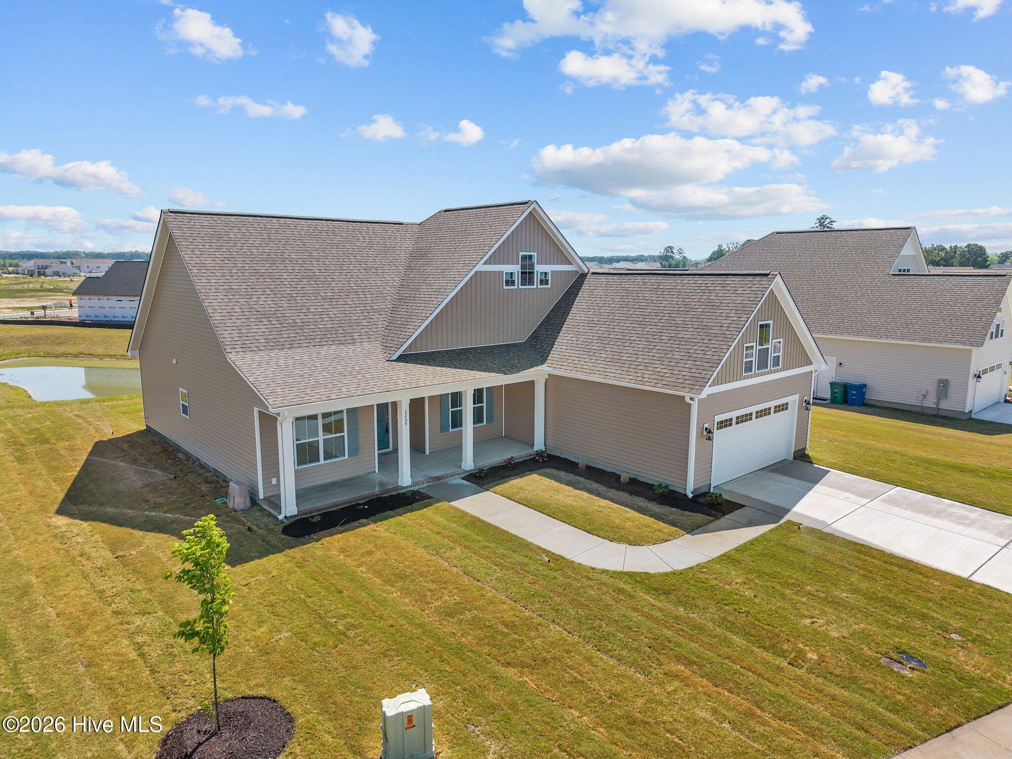 Single Family Residence at 3209 Honeysuckle Drive, Winterville, NC 28590, photo 10 of 88