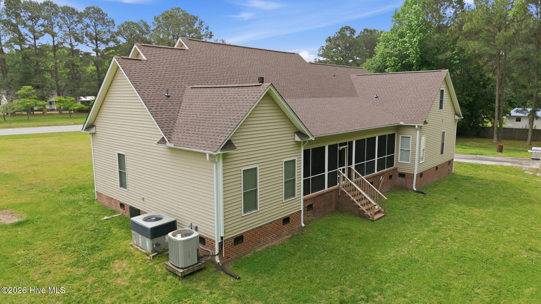 Single Family Residence at 460 Keysville Road, Washington, NC 27889, photo 8 of 56