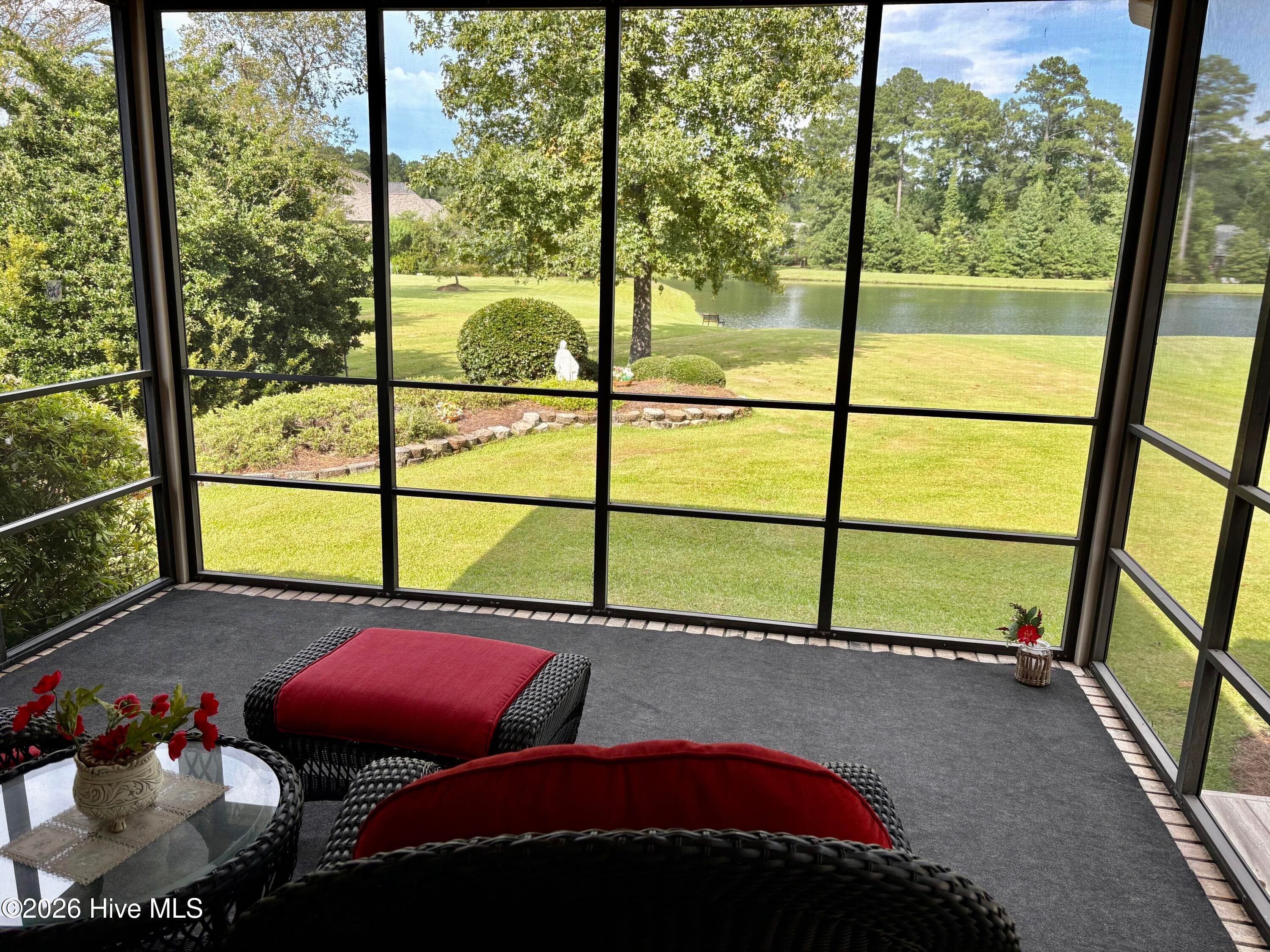 Enjoy the waterfront views - 112 Geneva Road, New Bern, NC 28562