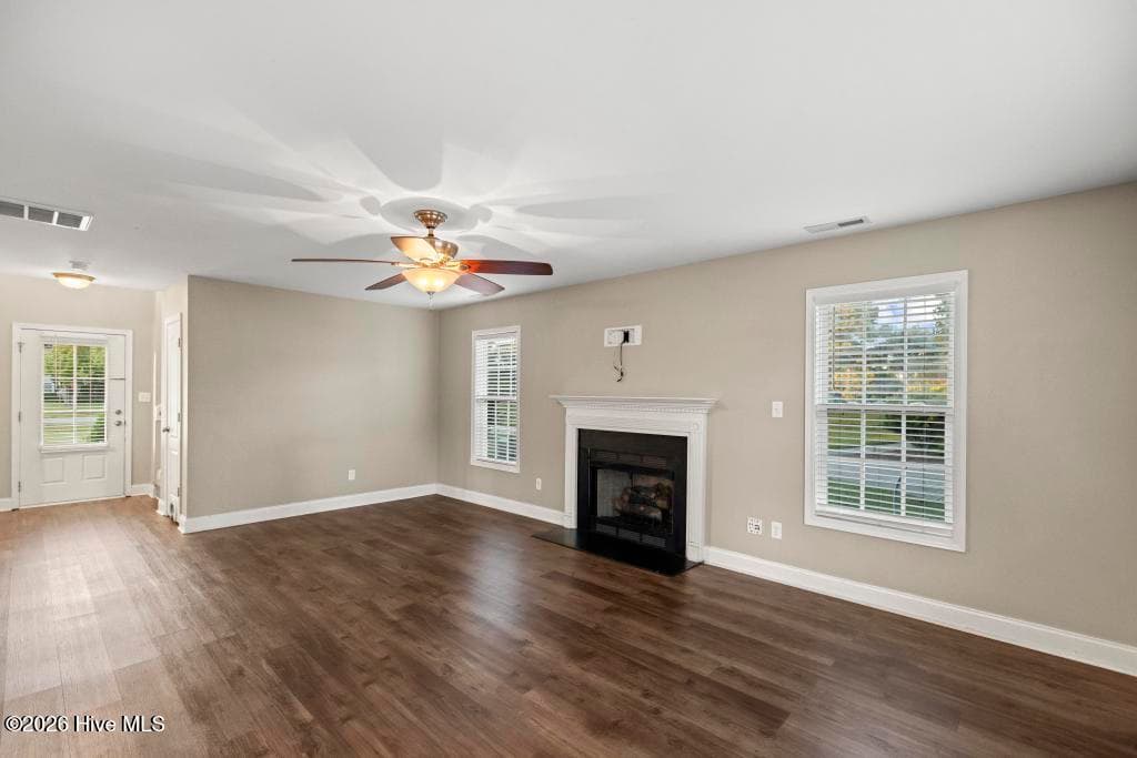 Single Family Residence at 208 Gelynda Court, Holly Ridge, NC 28445, photo 13 of 53