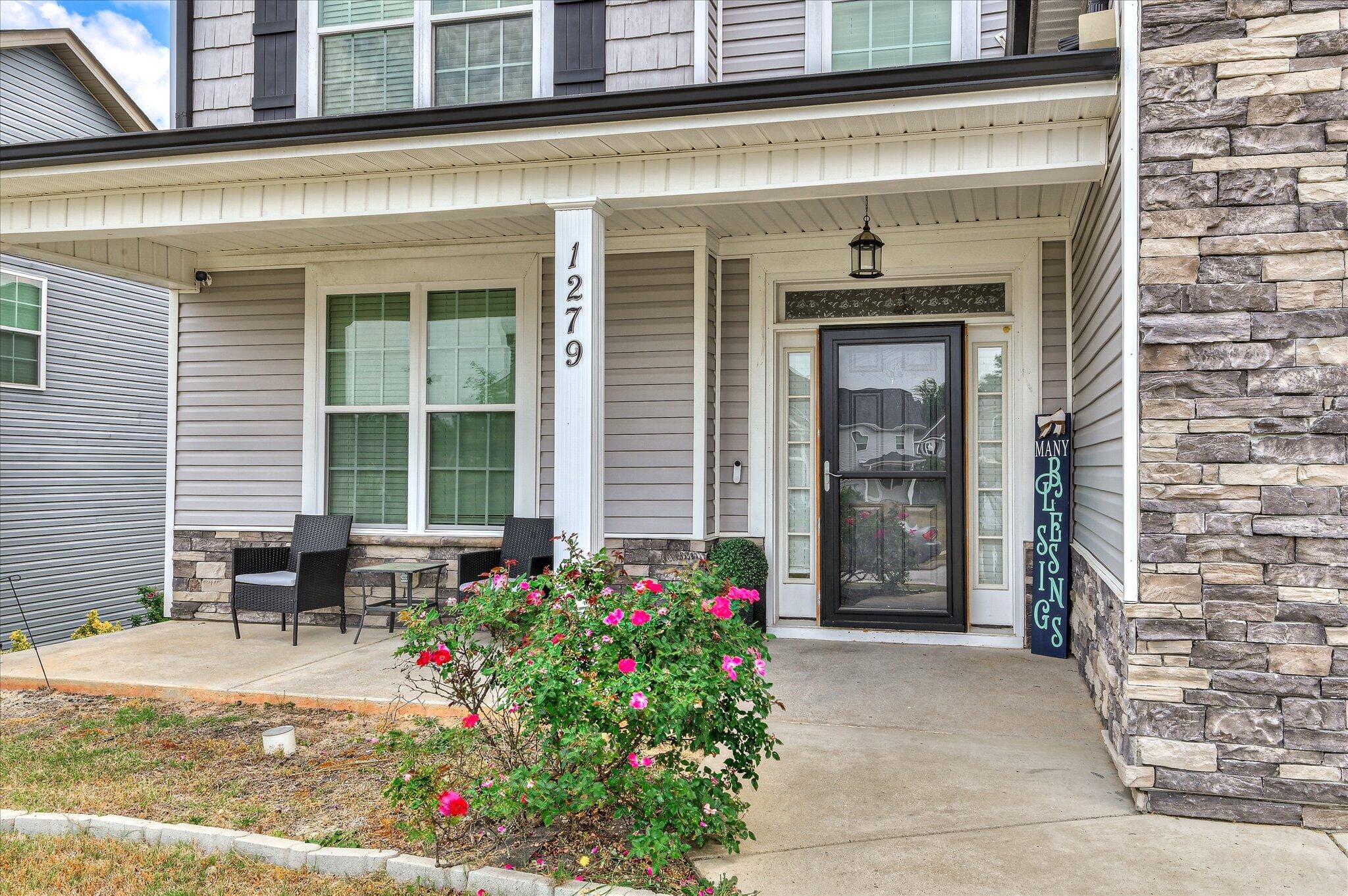 Single Family Residence at 1279 Cobblefield Drive, Grovetown, GA 30813, photo 2 of 36