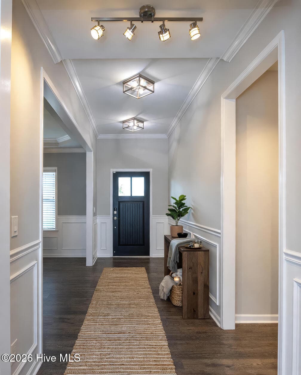 Single Family Residence at 4058 Druids Glen Drive, Leland, NC 28451, photo 5 of 118