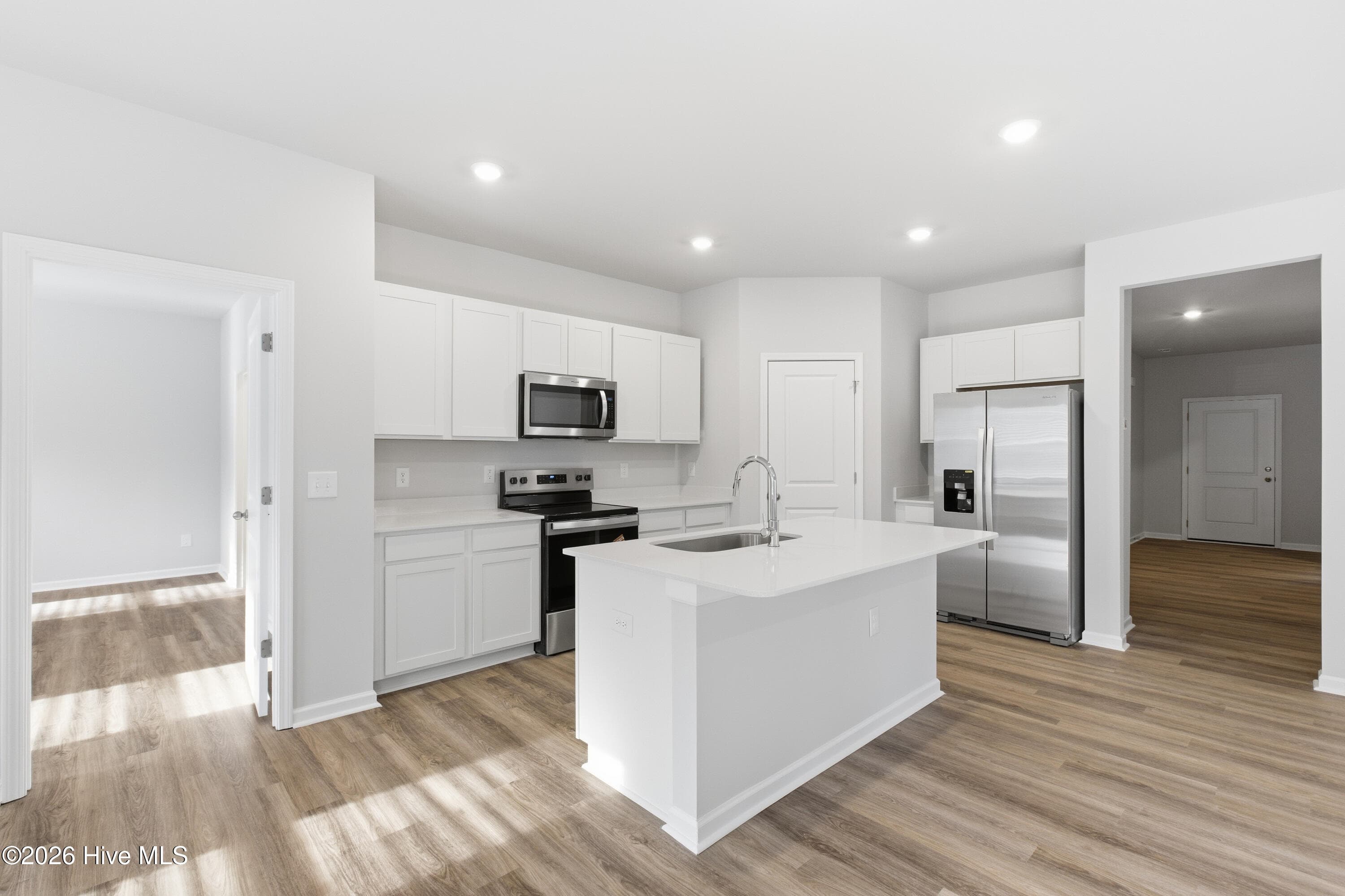 Stock Images - 3082 Cape Point Lane NW, Supply, NC 28462