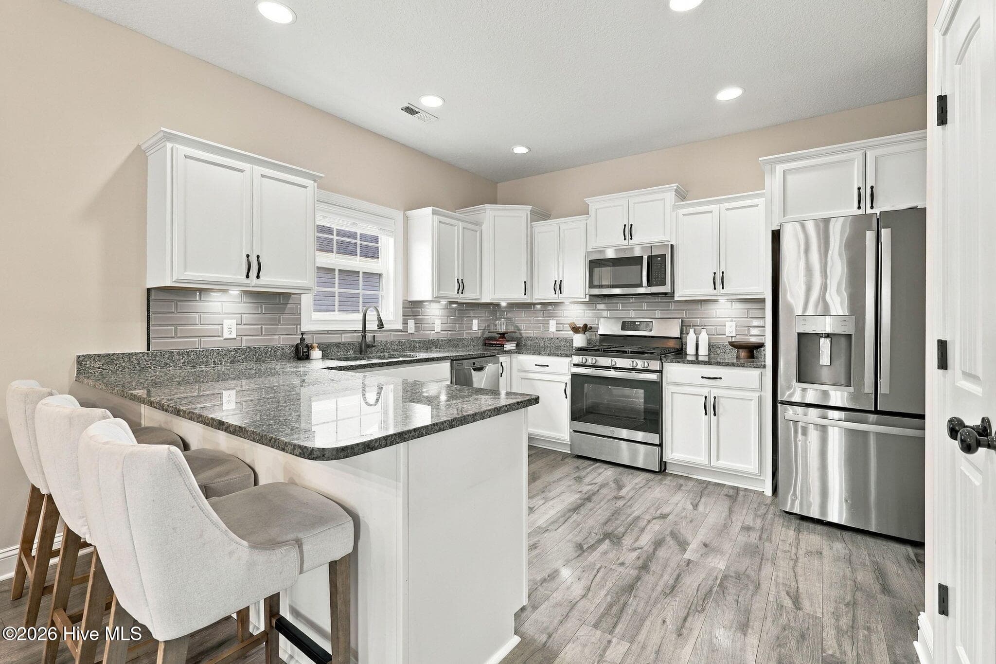 Single Family Residence at 314 Wood House Drive, Jacksonville, NC 28546, photo 15 of 48