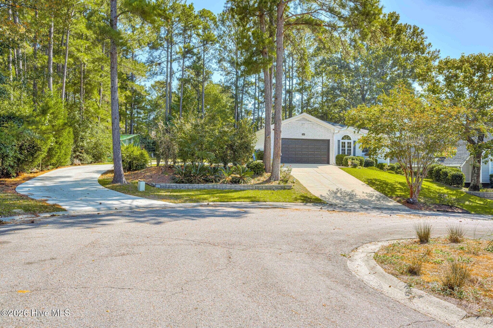 Single Family Residence at 16 Woodhill Place, Aiken, SC 29803, Aiken, photo 5 of 51