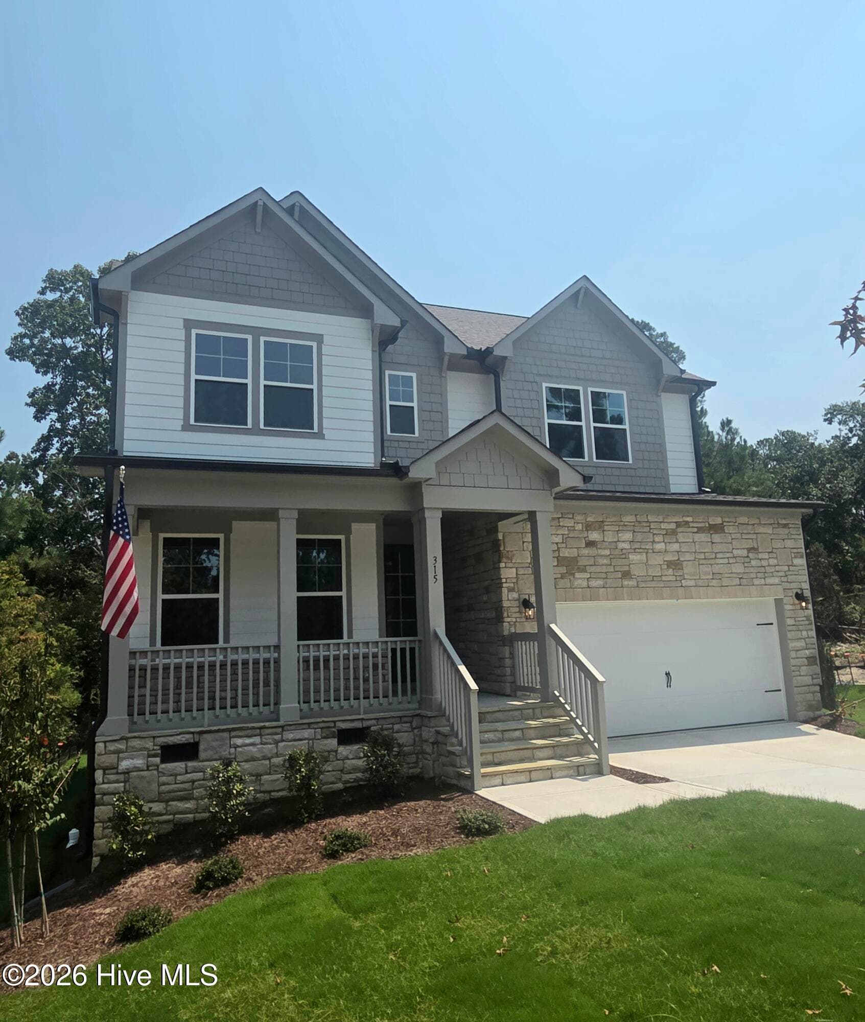 Single Family Residence at 315 Queensferry Lane, Aberdeen, NC 28315, photo 4 of 63