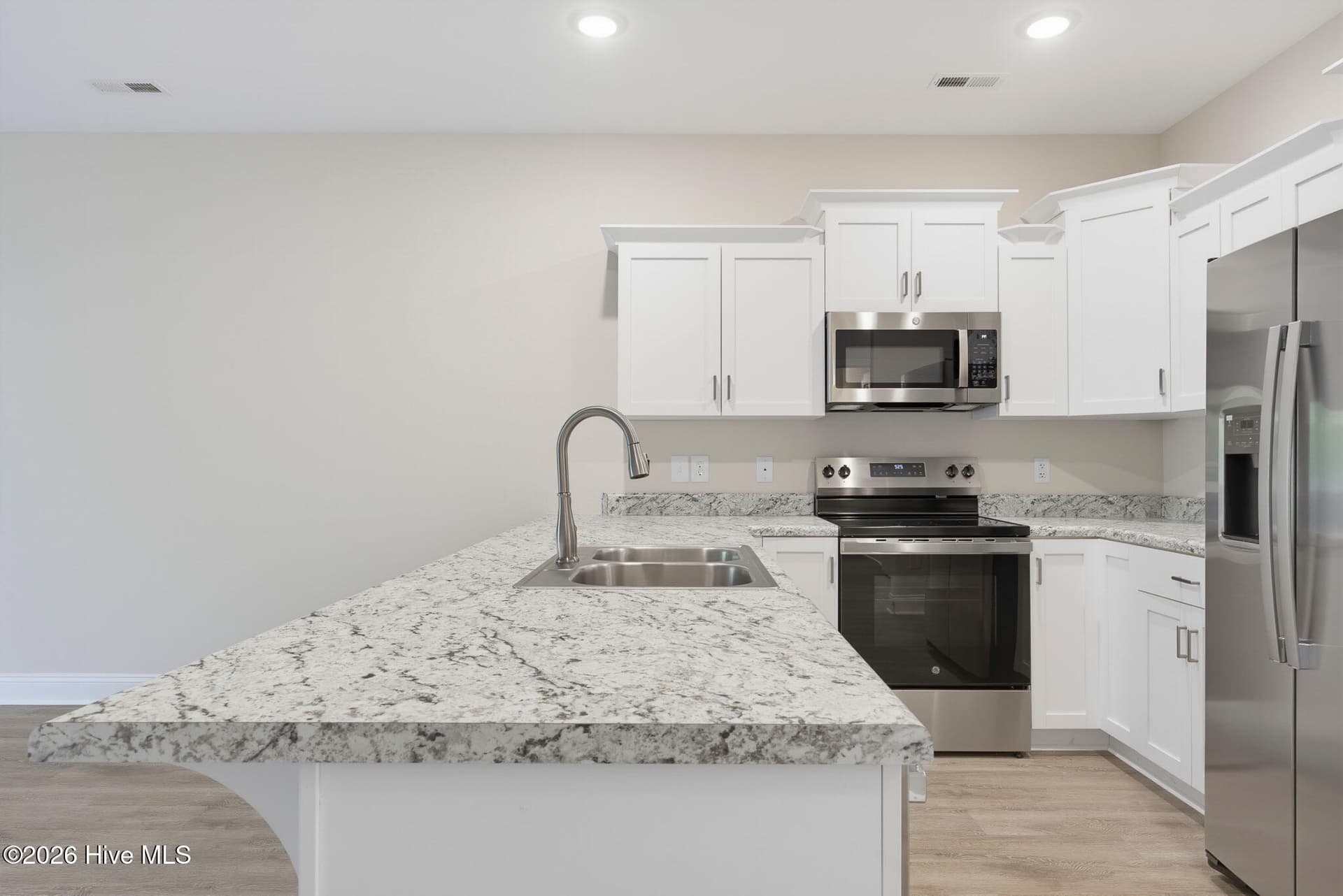 Townhouse at 224 Sandpiper Place, Holly Ridge, NC 28445, photo 10 of 28
