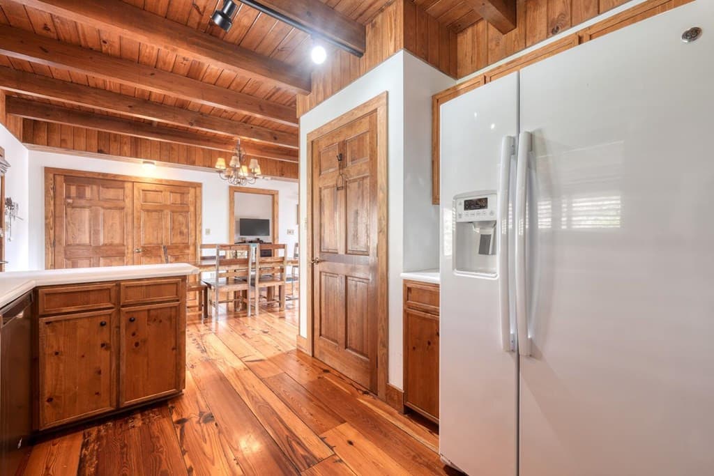 575 Carolina Springs Lane, Franklin, NC 28734