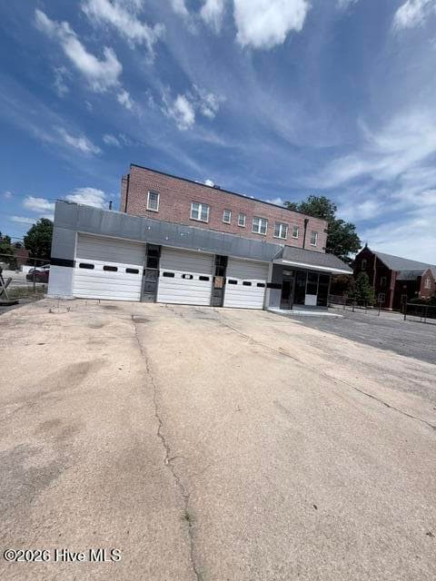 Commercial Sale at 109 Green Street E, Wilson, NC 27893, Wilson, photo 3 of 4