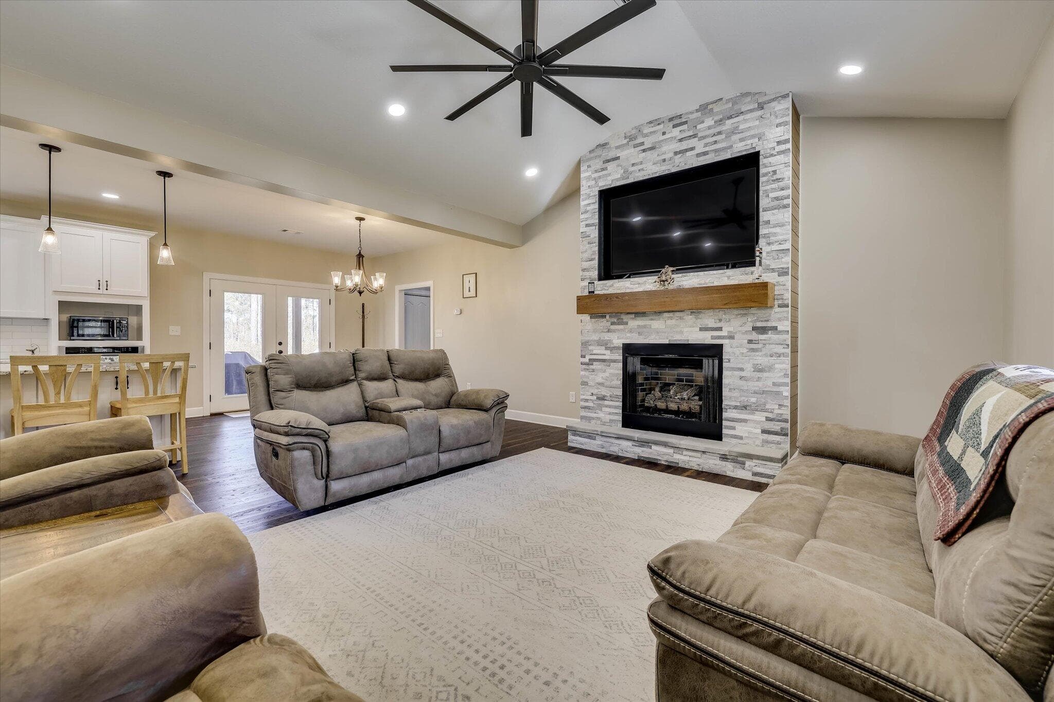 Single Family Residence at 10596 Sand Valley Road, Avera, GA 30803, photo 20 of 66