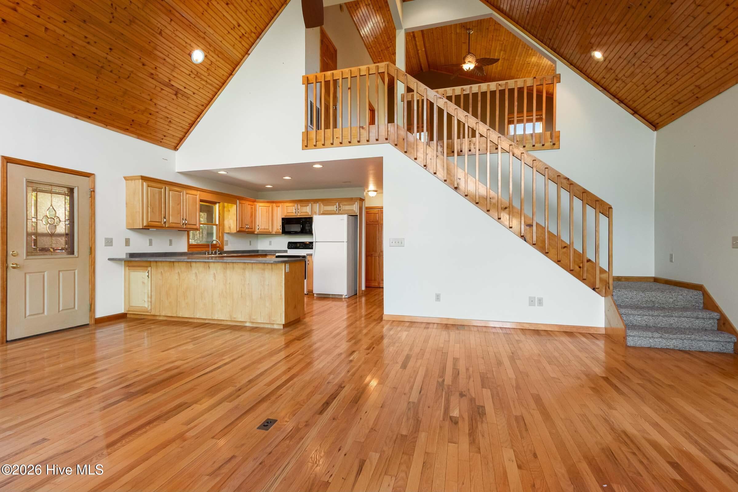 Single Family Residence at 75 Mountain Overlook Drive, Murphy, NC 28906, photo 19 of 80