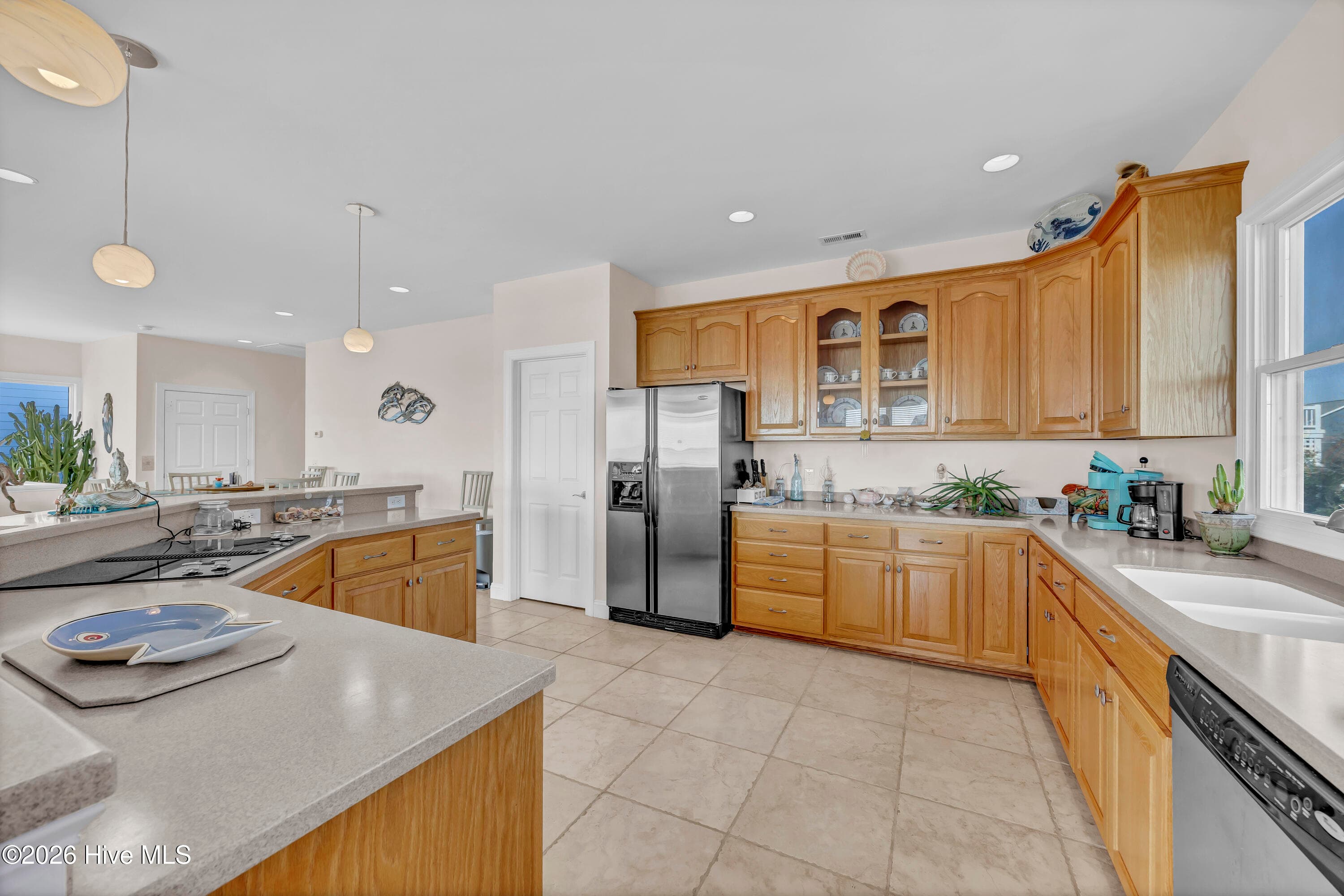 Single Family Residence at 413 Fort Fisher Boulevard N, Kure Beach, NC 28449, Kure Beach, photo 13 of 77
