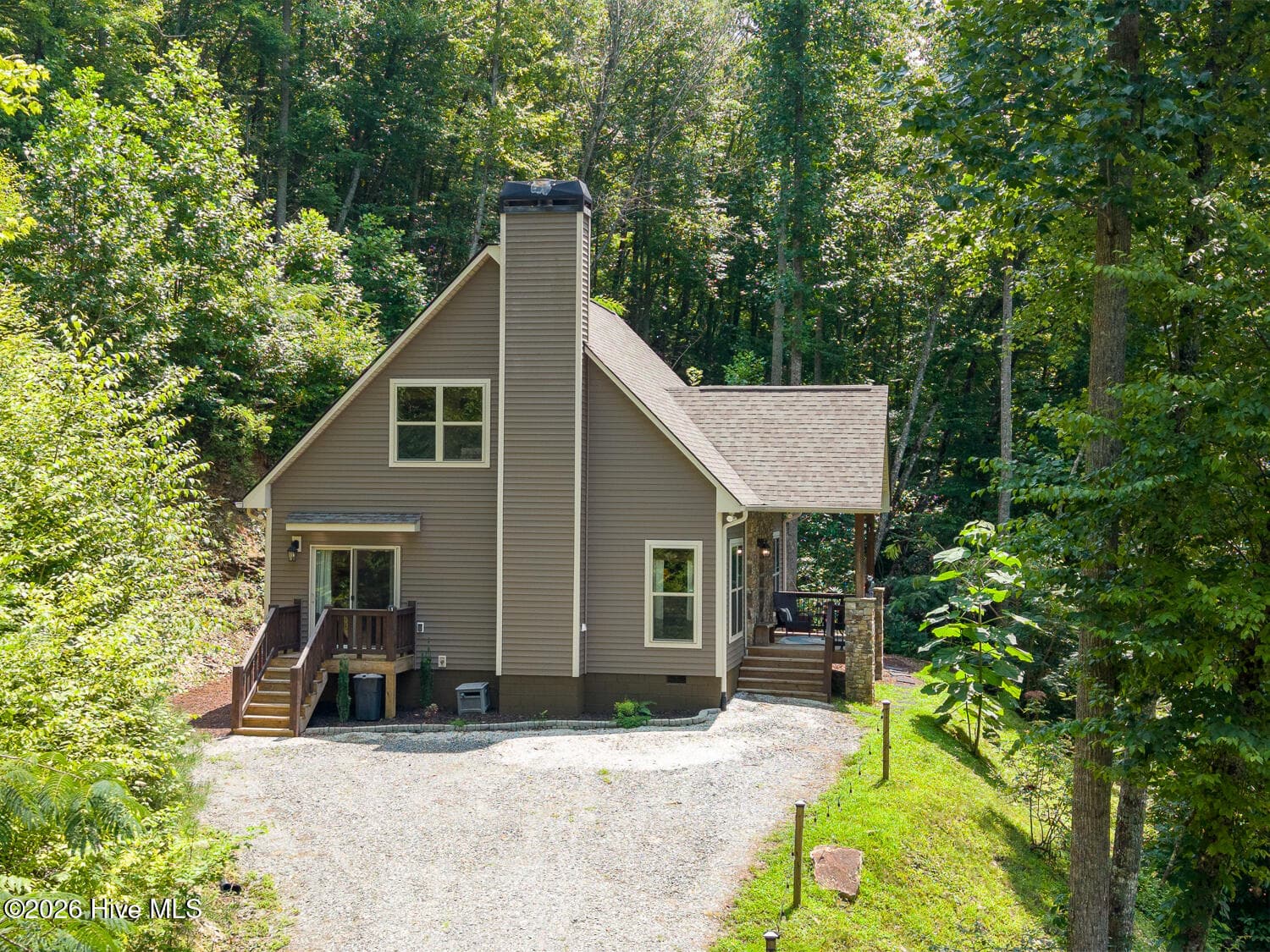 Single Family Residence at 13 Cullsiah Cove Road, Robbinsville, NC 28771, photo 8 of 59