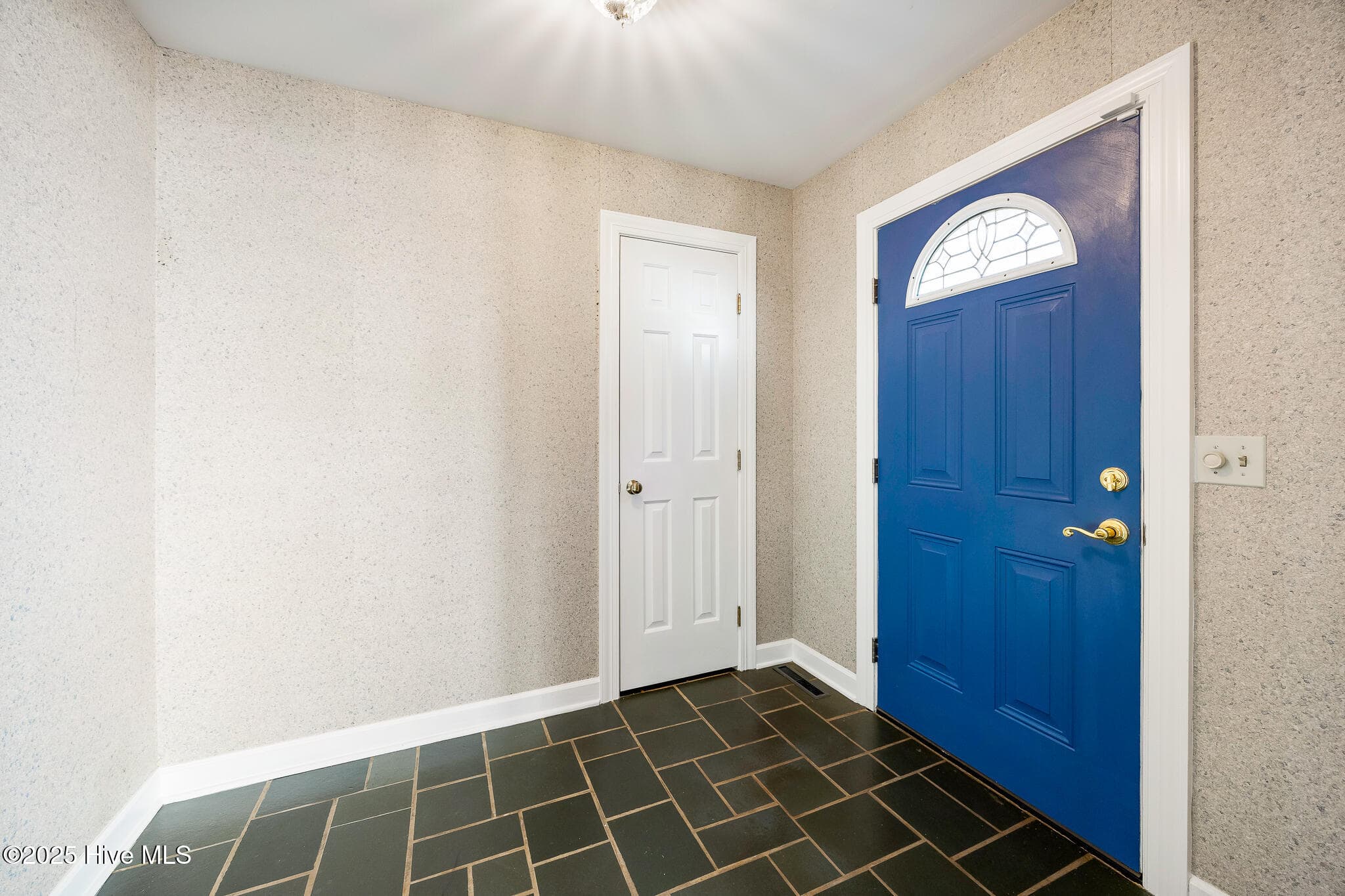 Condominium at 12 Village Green Circle 12, Southern Pines, NC 28387, photo 19 of 40