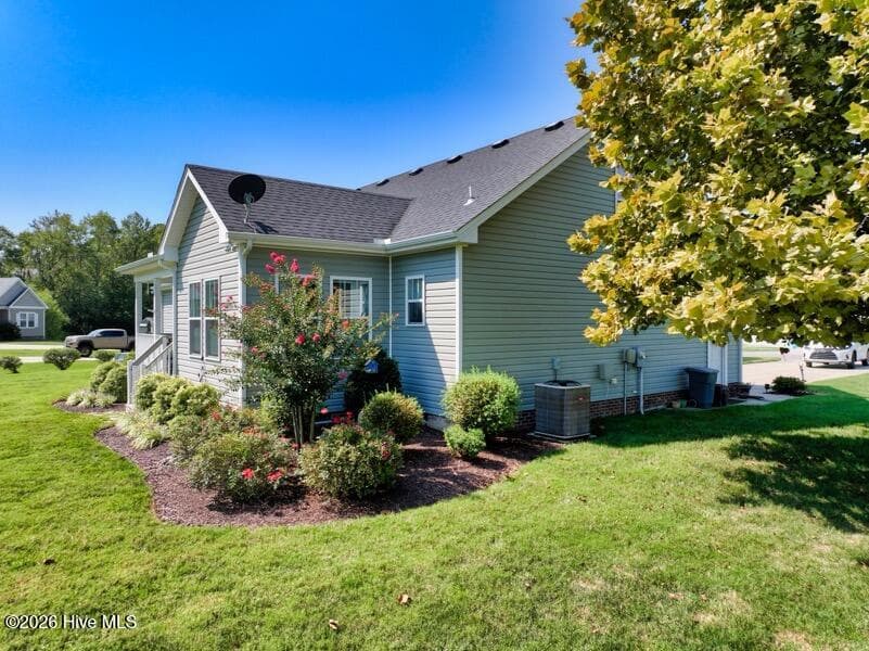 Single Family Residence at 101 Sutryk Court, Moyock, NC 27958, photo 27 of 53