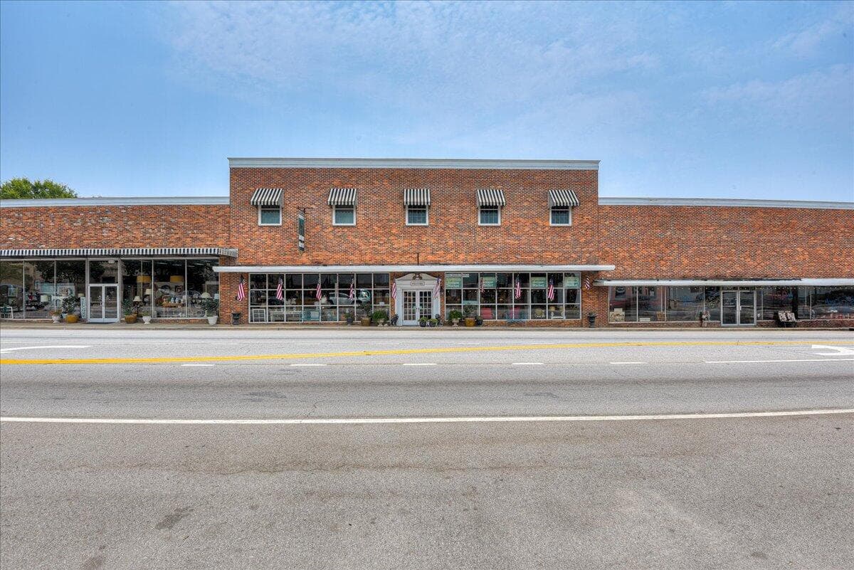 Business at 114 W 6th Street, Waynesboro, GA 30830, photo 6 of 75