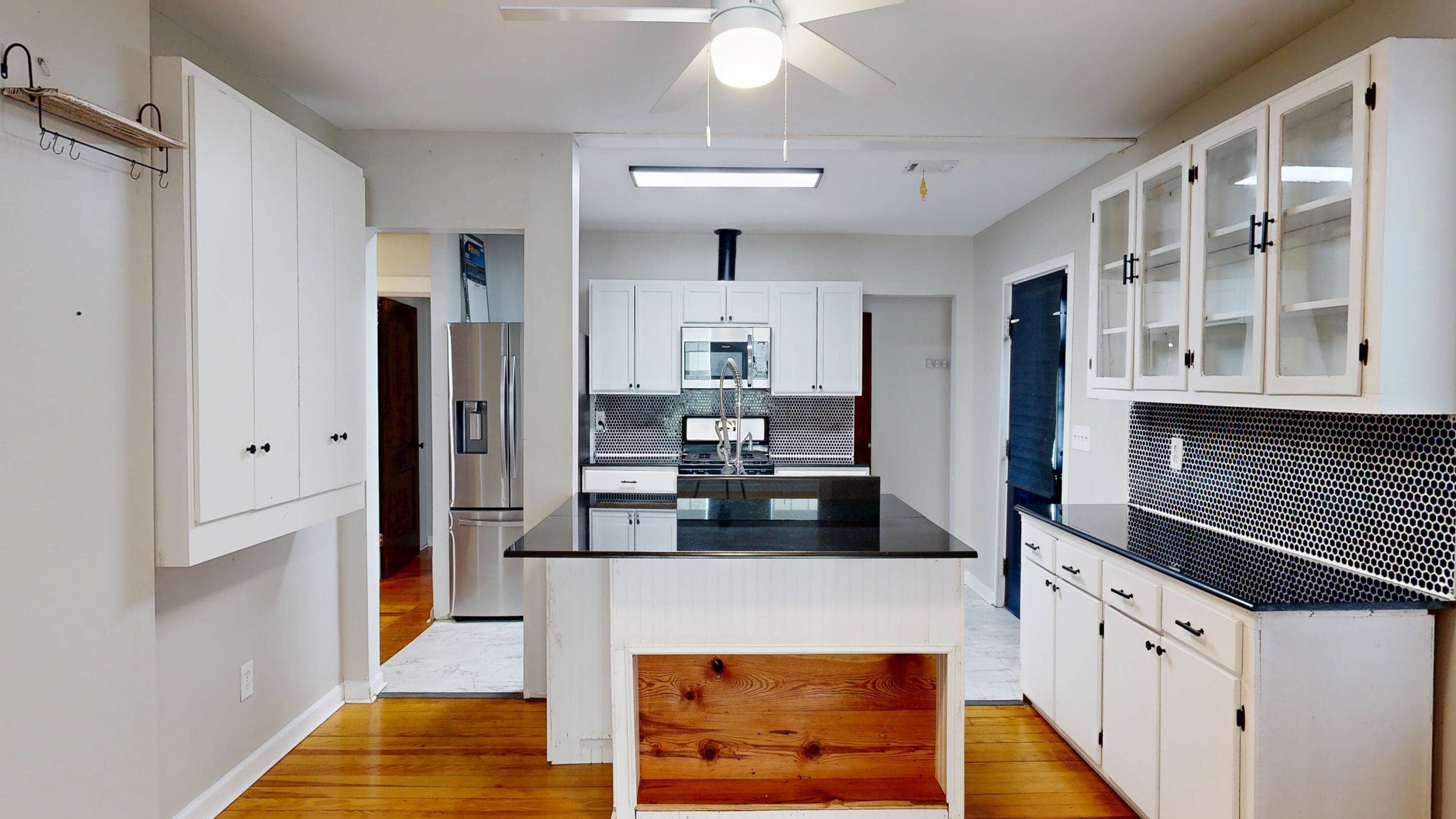 Single Family Residence at 1101 Pine Drive Nw, Aiken, SC 29801, photo 19 of 97