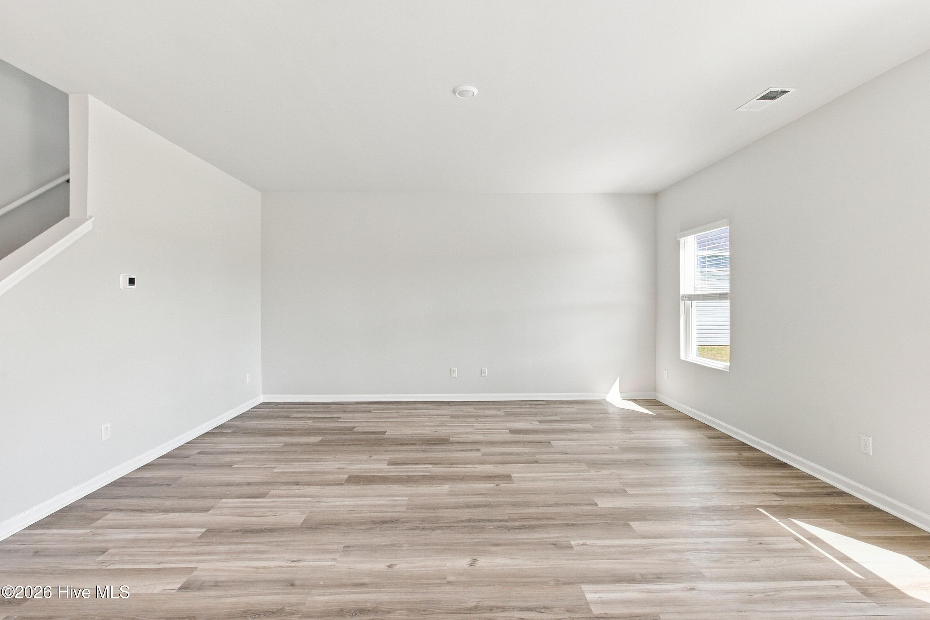 Single Family Residence at 141 N Squires Run Lane, Richlands, NC 28574, photo 15 of 105