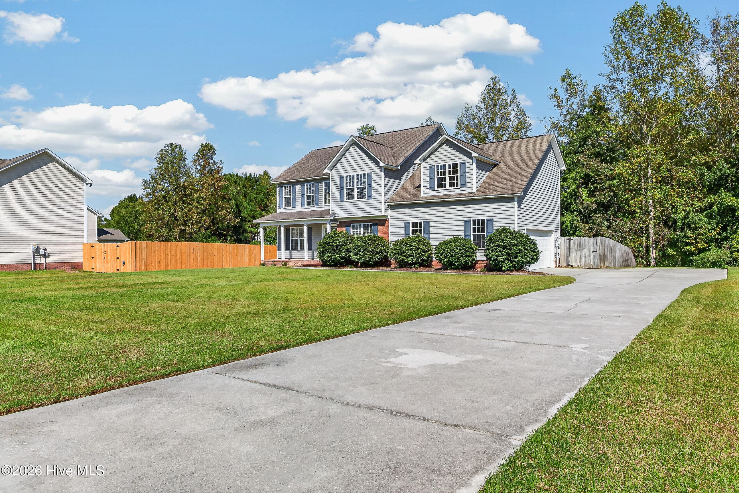 Single Family Residence at 172 E Ridge Court, Jacksonville, NC 28540, photo 3 of 50