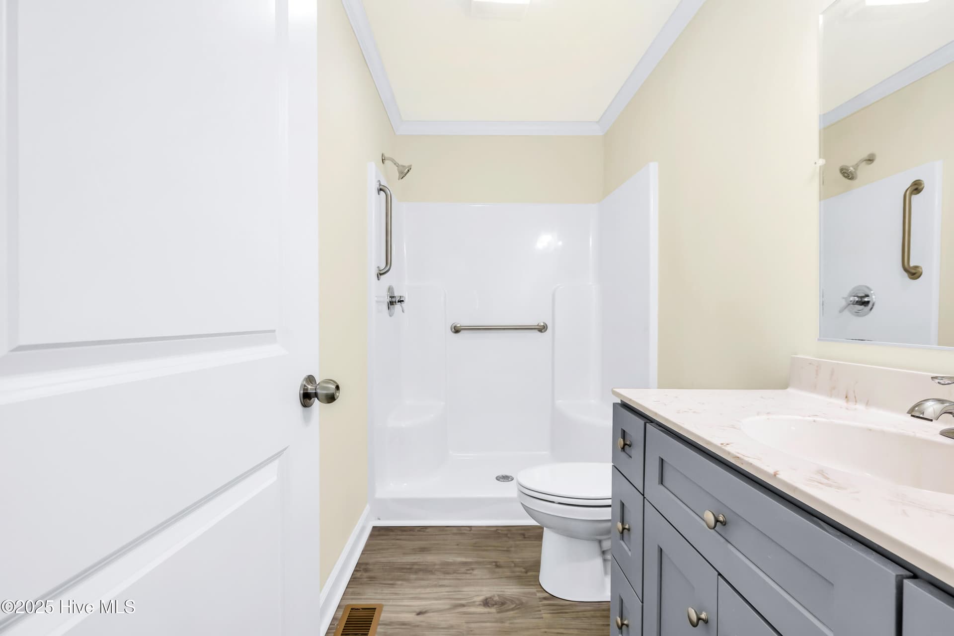 Hall Bathroom - 853 Yaupon Drive SW, Calabash, NC 28467