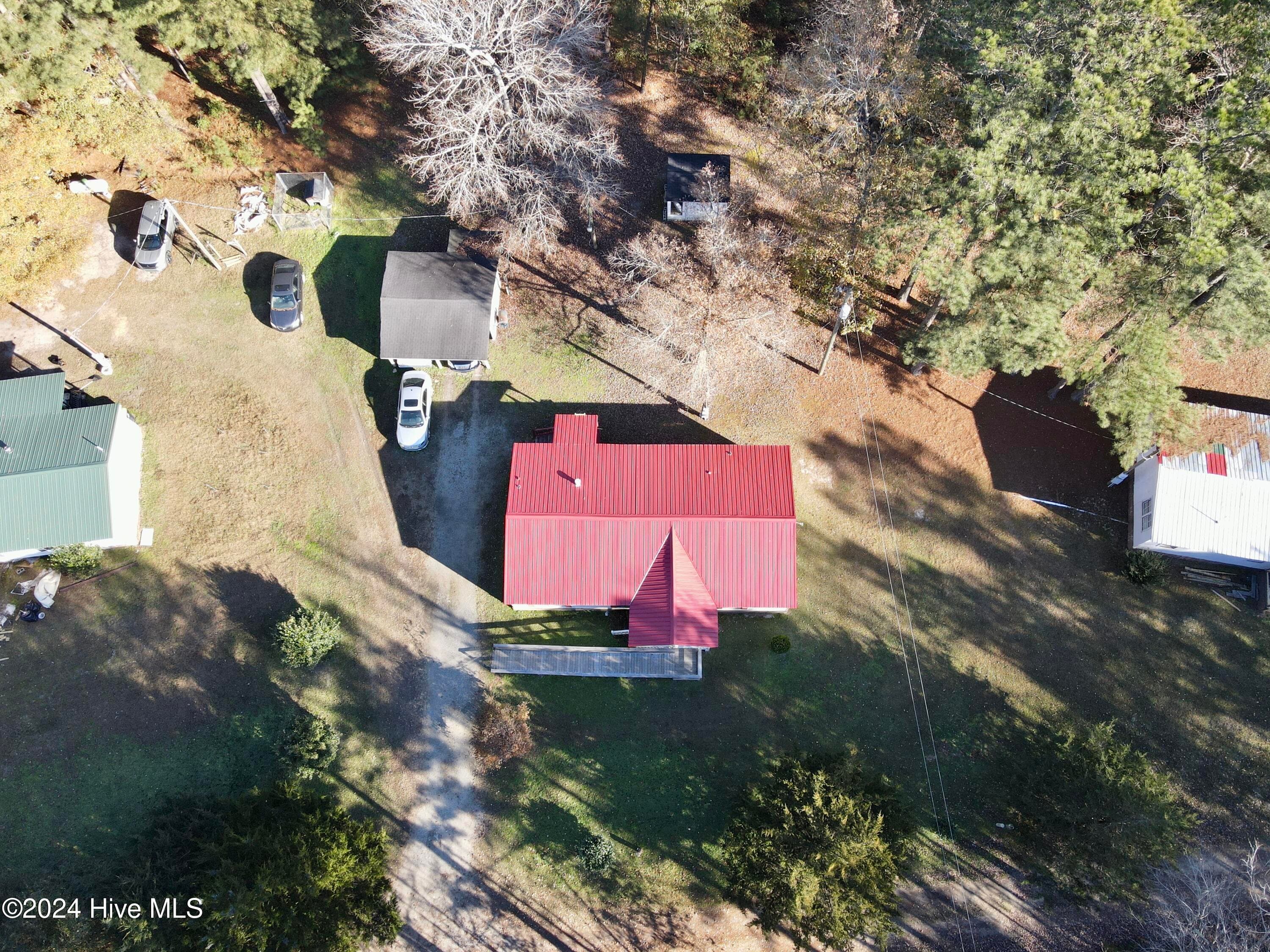 Manufactured Home at 1109 Beegee Lane, Williamston, NC 27892, Williamston, photo 10 of 32