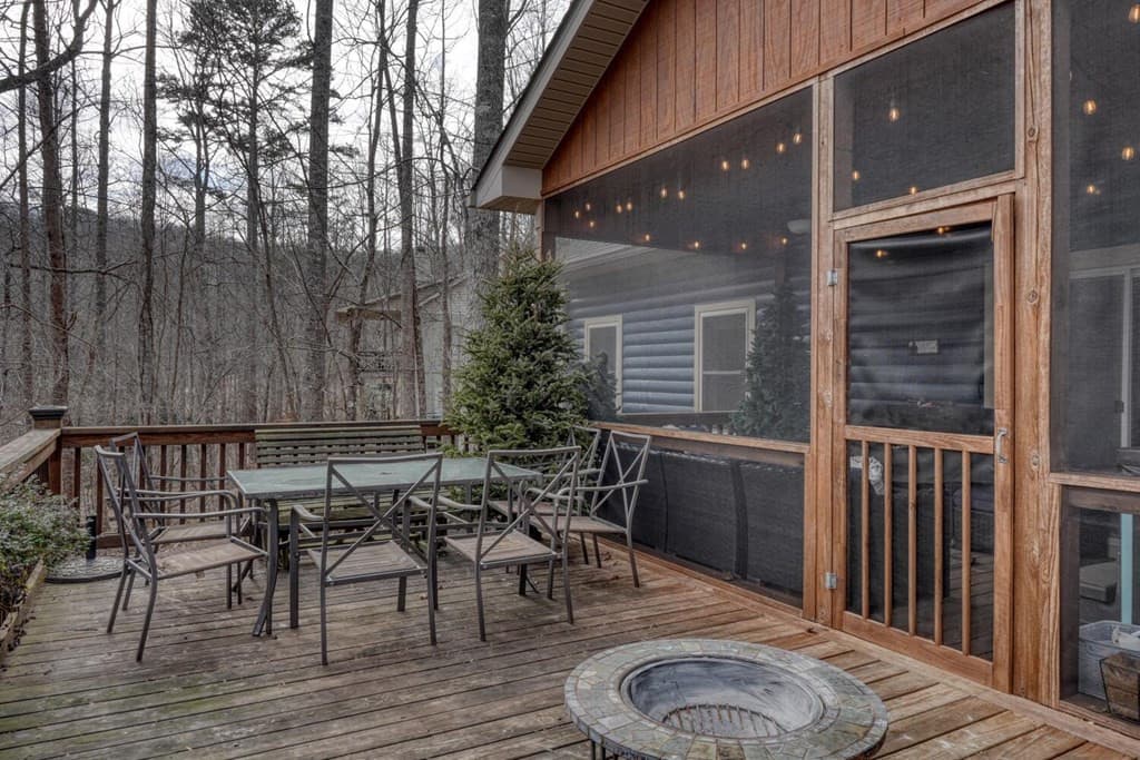 Single Family Residence at 95 Breezy Brook Lane 5, Hayesville, NC 28904, photo 27 of 35