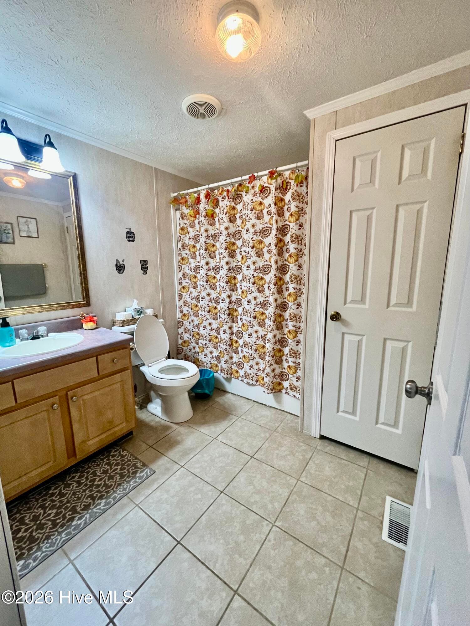 Manufactured Home at 95 Live Oak Court, Kenly, NC 27542, photo 21 of 34