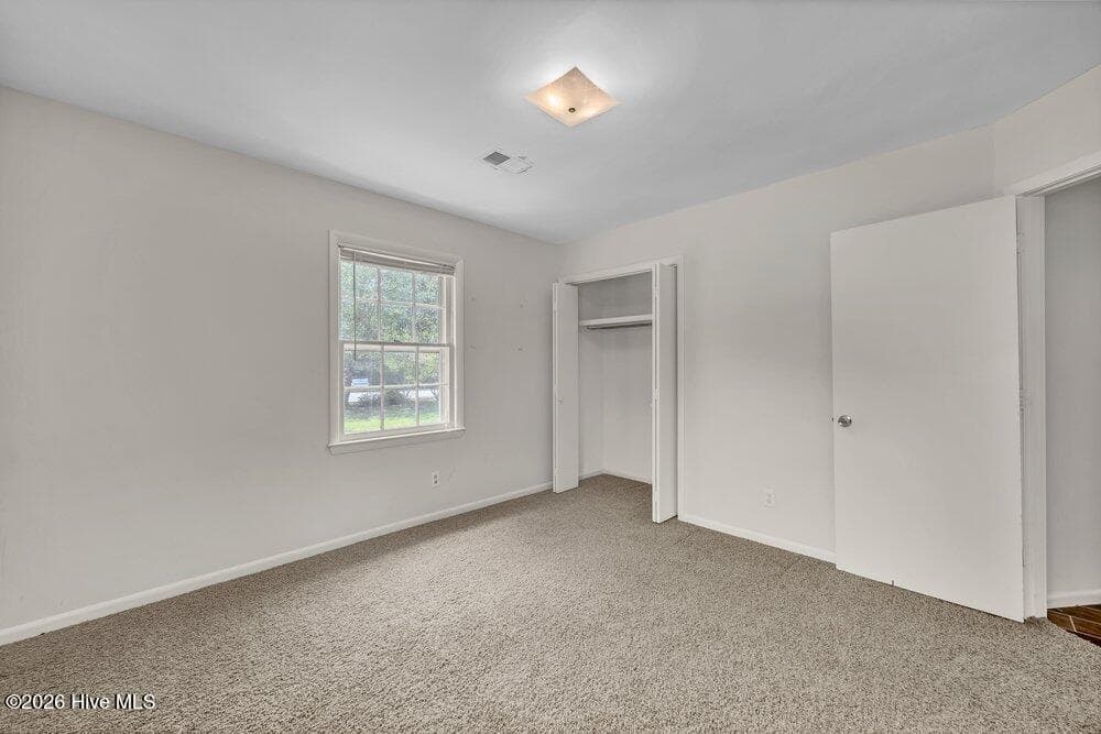 Single Family Residence at 618 Kelly Road, Wilmington, NC 28409, photo 20 of 27