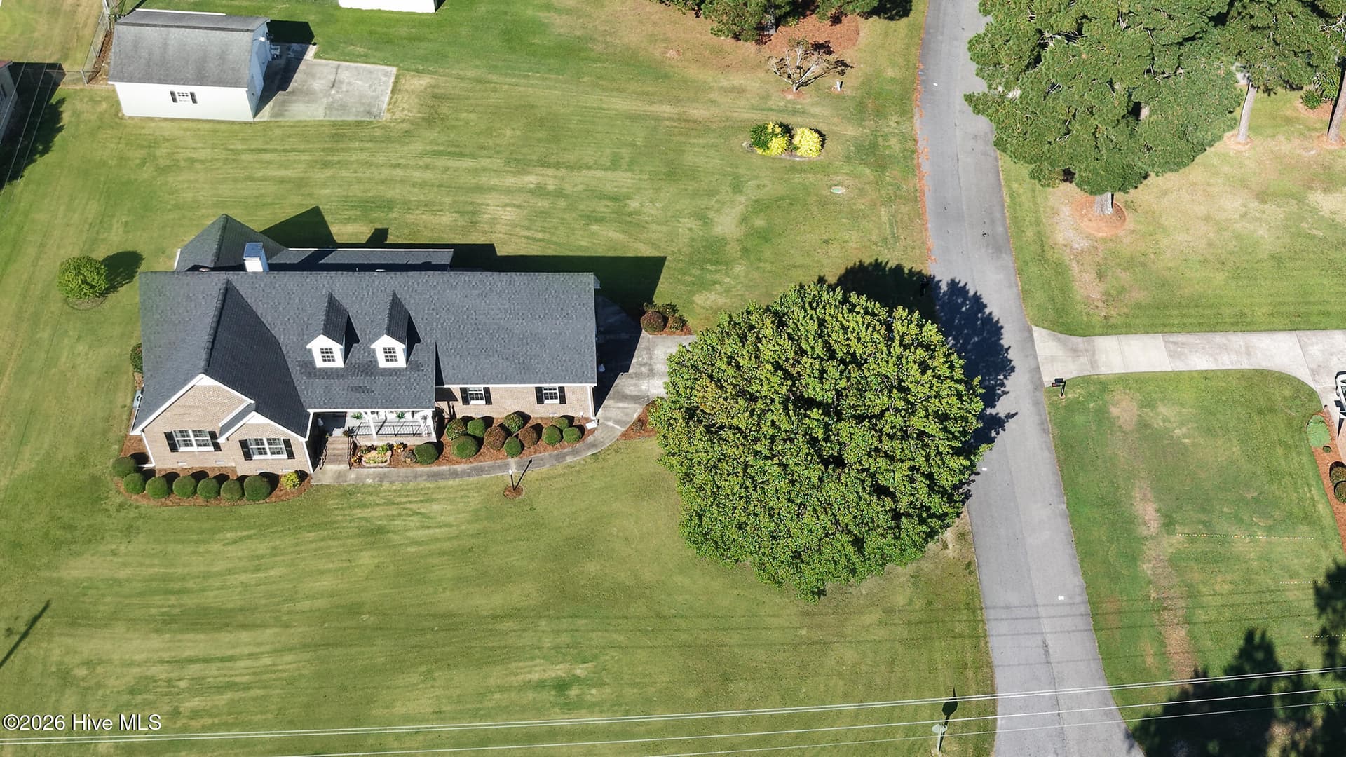 Single Family Residence at 944 Country Club Drive, Ayden, NC 28513, photo 12 of 61