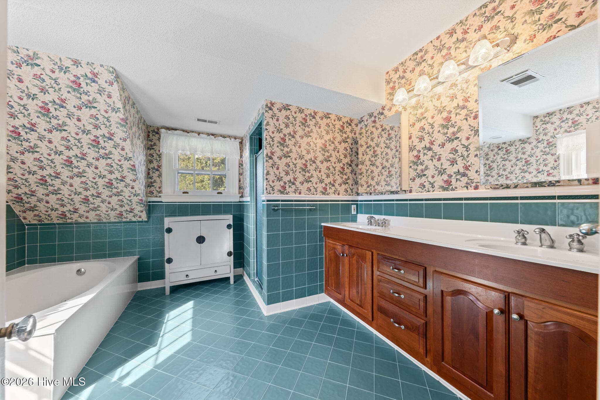 Primary Suite - 55 Linden Road, Pinehurst, NC 28374