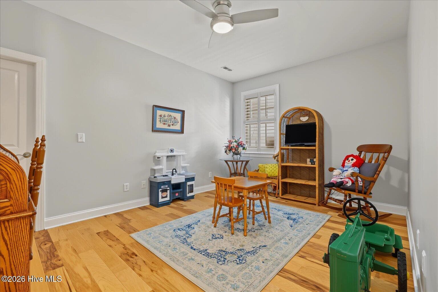 Single Family Residence at 166 Highlands Drive, Hampstead, NC 28443, photo 12 of 53