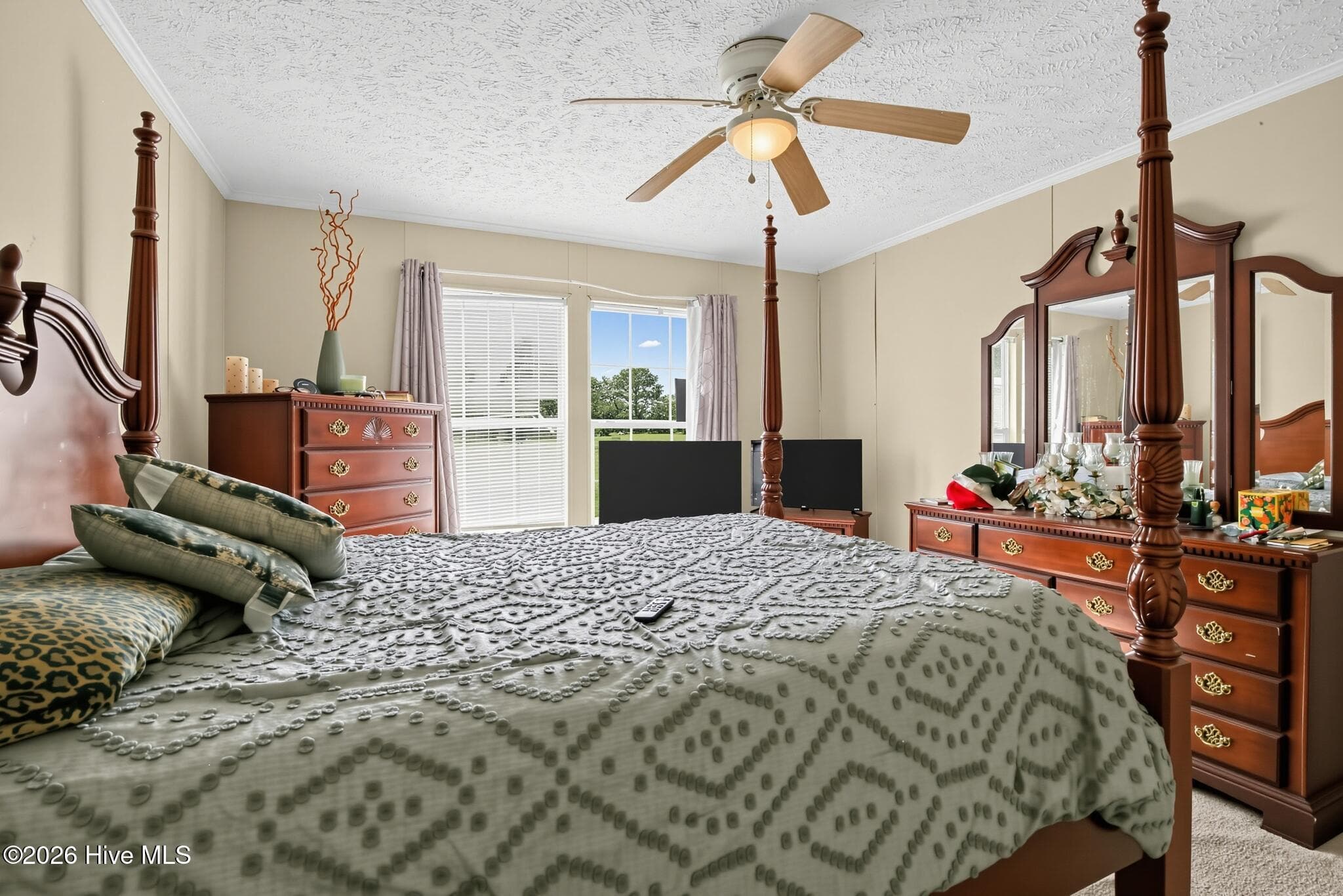 Manufactured Home at 86 Cavalier Lane, Littleton, NC 27850, photo 12 of 25