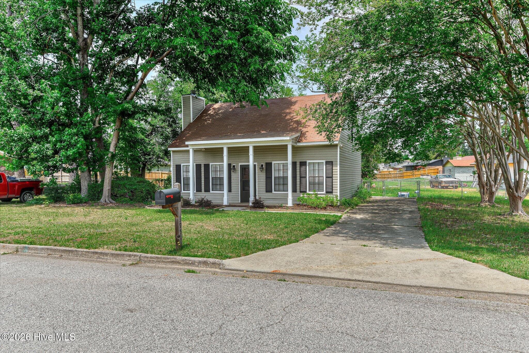 Single Family Residence at 3951 Braddock Street, Martinez, GA 30907, photo 3 of 27