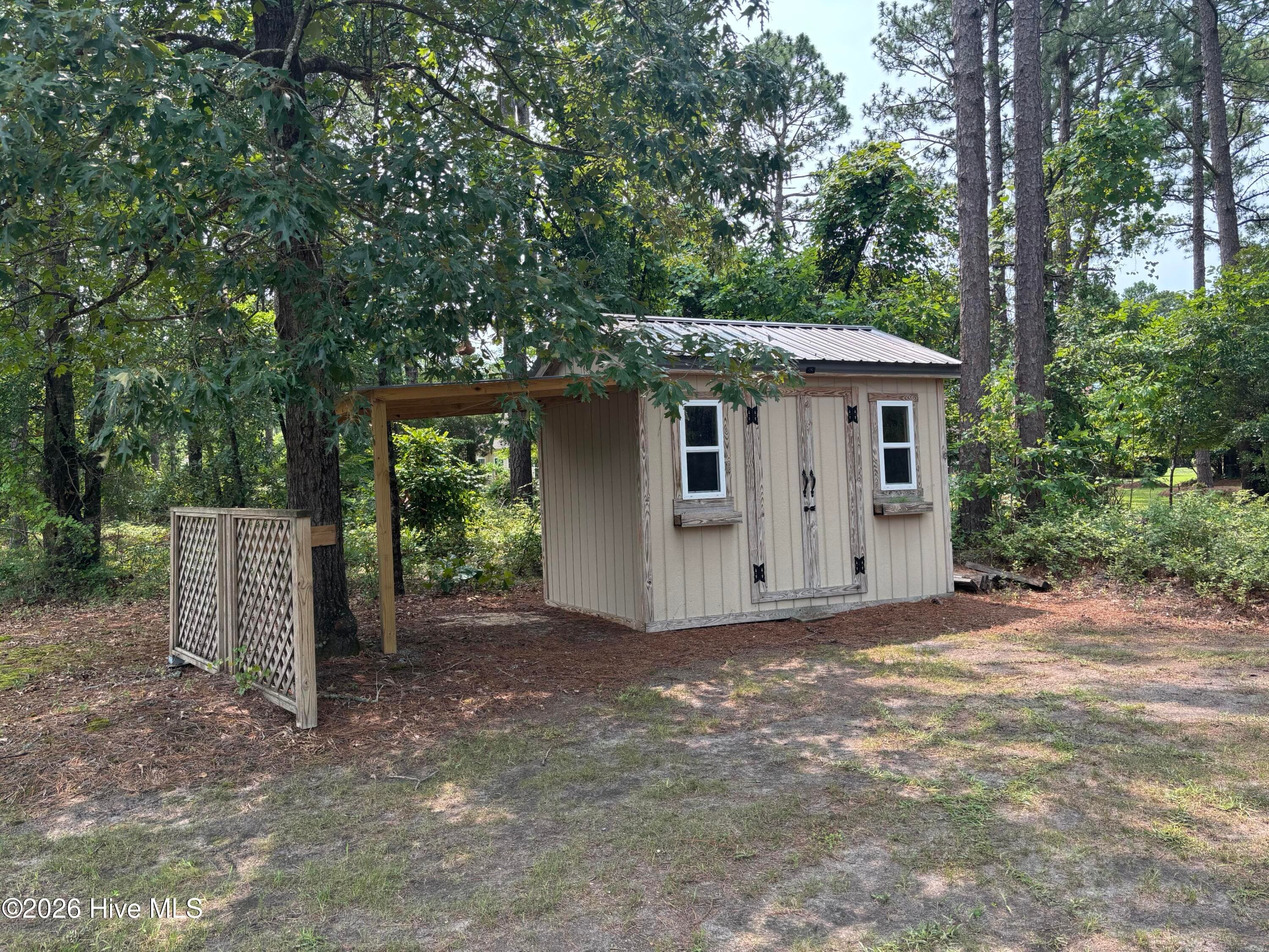 Single Family Residence at 1817 Caracara Drive, New Bern, NC 28560, photo 11 of 19