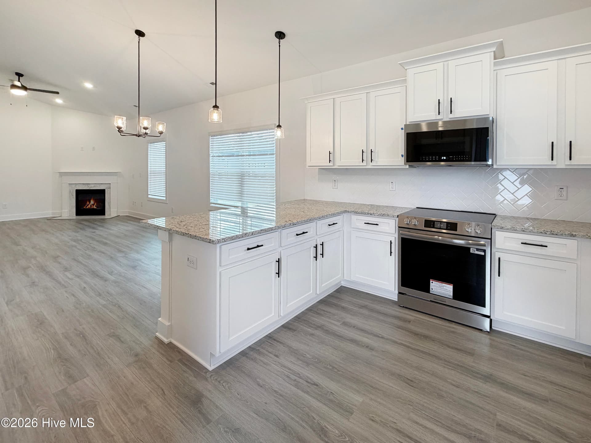 Single Family Residence at 940 Willow Place SW, Calabash, NC 28467, photo 10 of 25