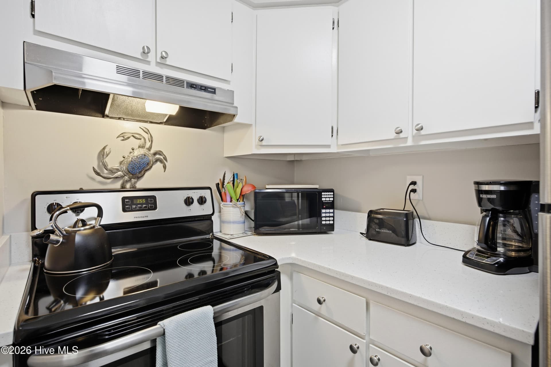 Condominium at 10170 Beach Drive SW Unit 3302, Calabash, NC 28467, photo 11 of 26