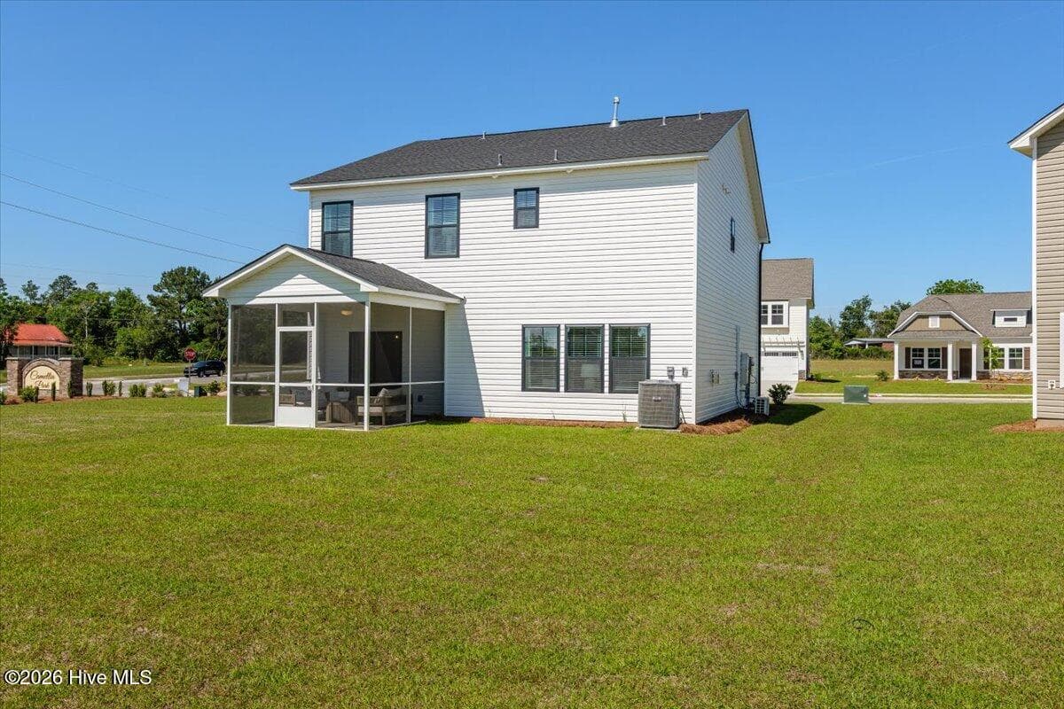 Single Family Residence at 2034 April Dawn Trail, Thomson, GA 30824, photo 41 of 123