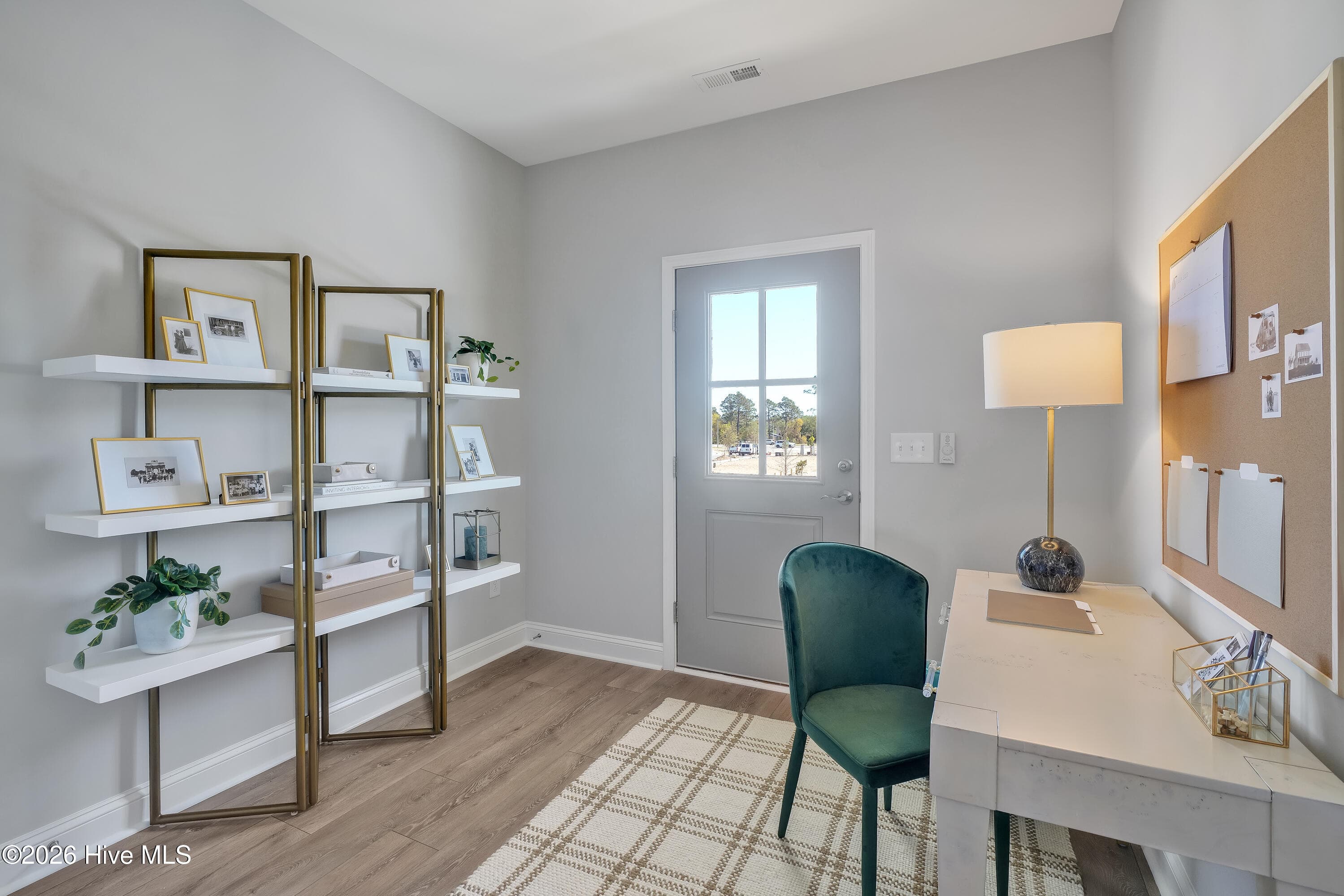 1 of 2 Guest Bedrooms - 950 Trisail Terrace, Wilmington, NC 28412