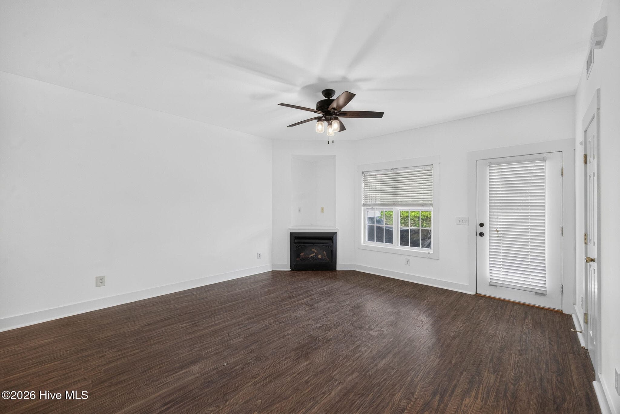 Condominium at 2312 Wrightsville Avenue Apt 118, Wilmington, NC 28403, photo 9 of 23