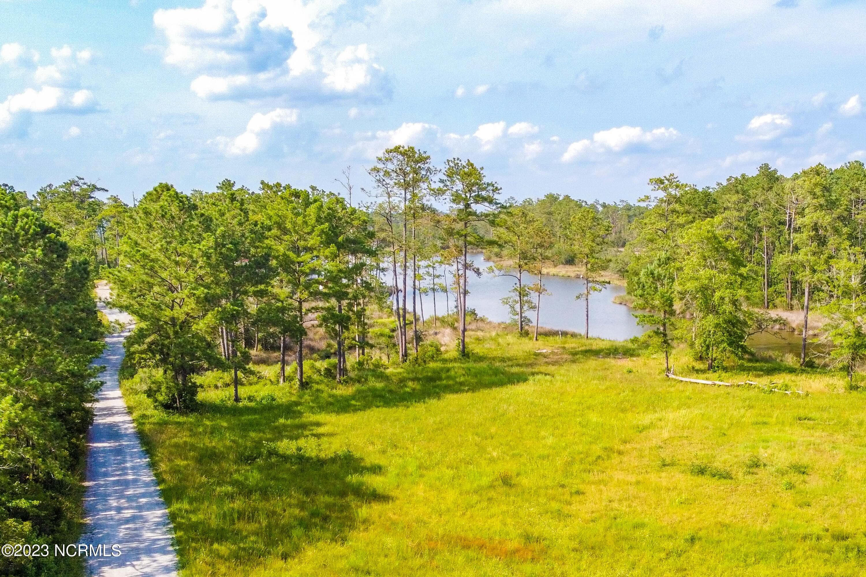 300 Cabin Creek Ln. - 300 Cabin Creek Lane, Merritt, NC 28556